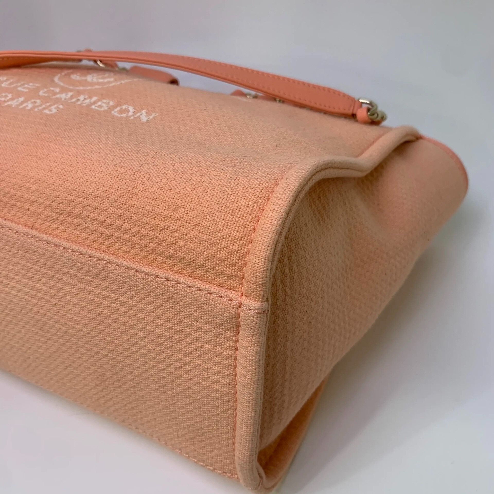 Chanel Pre-loved Bag Very good condition Size ONE SIZE - 6 Thumbnail