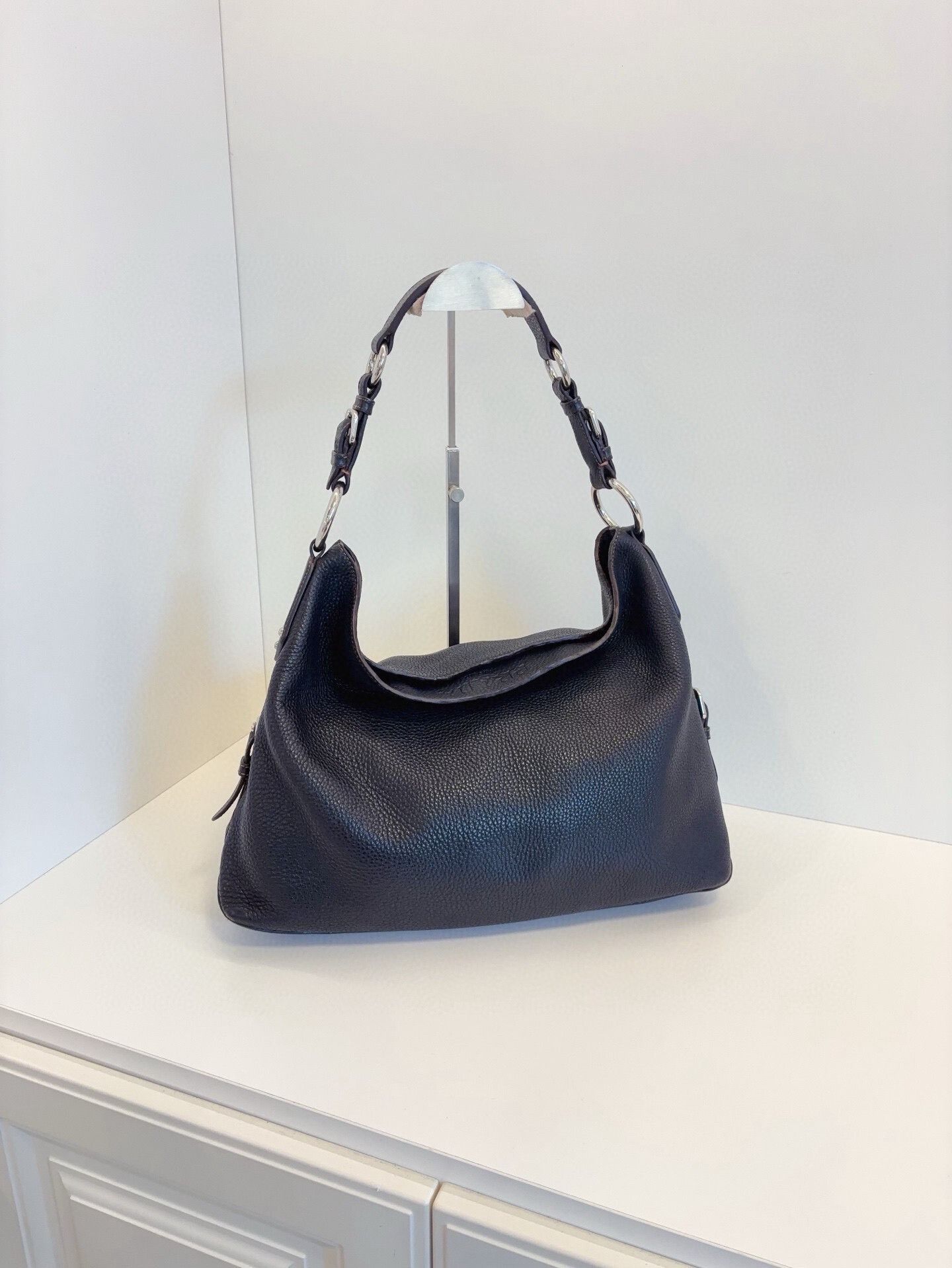 Prada Pre-loved Bag Very good condition Size ONE SIZE - 4 Thumbnail