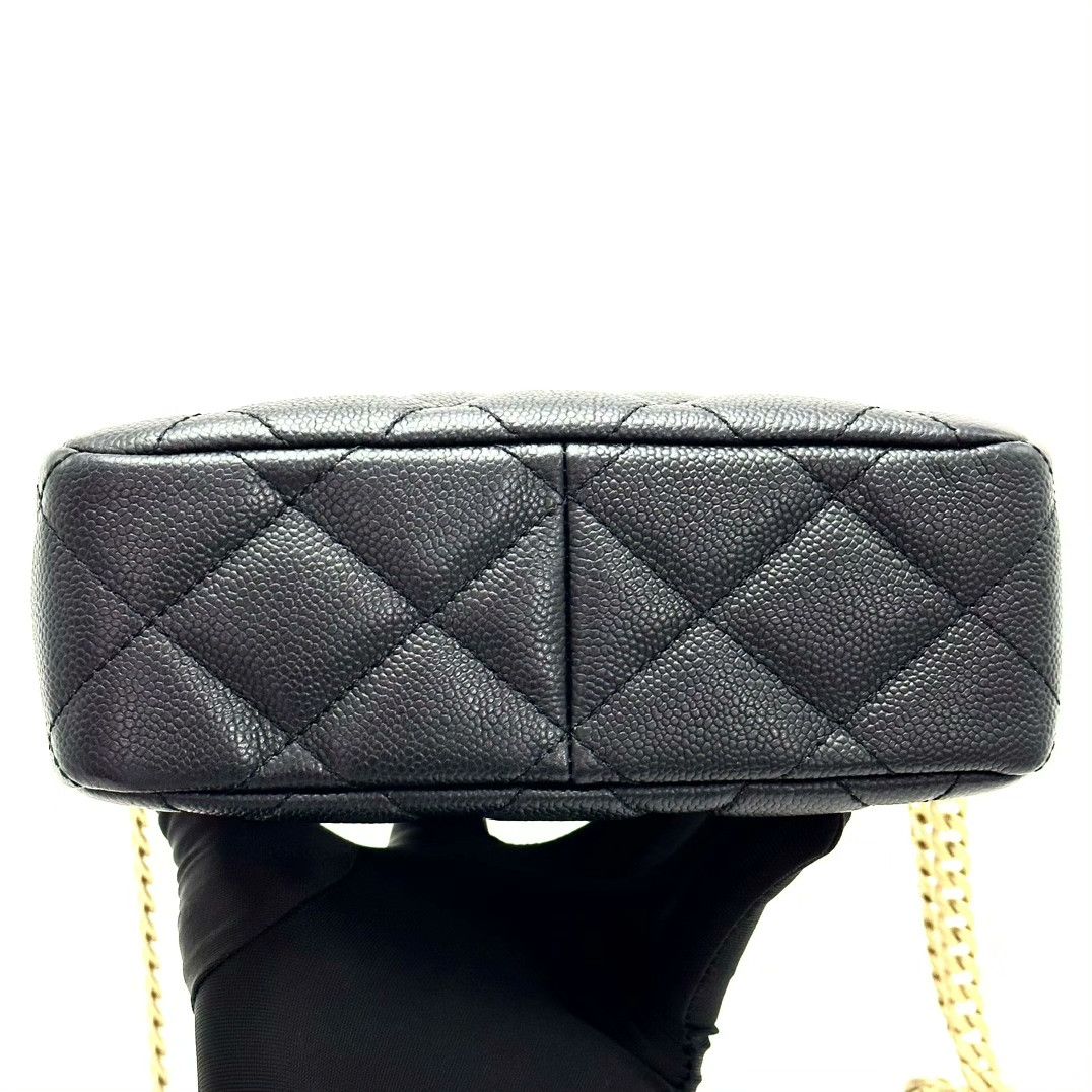 Chanel Pre-loved Bag Very good condition Size ONE SIZE - 5 Thumbnail