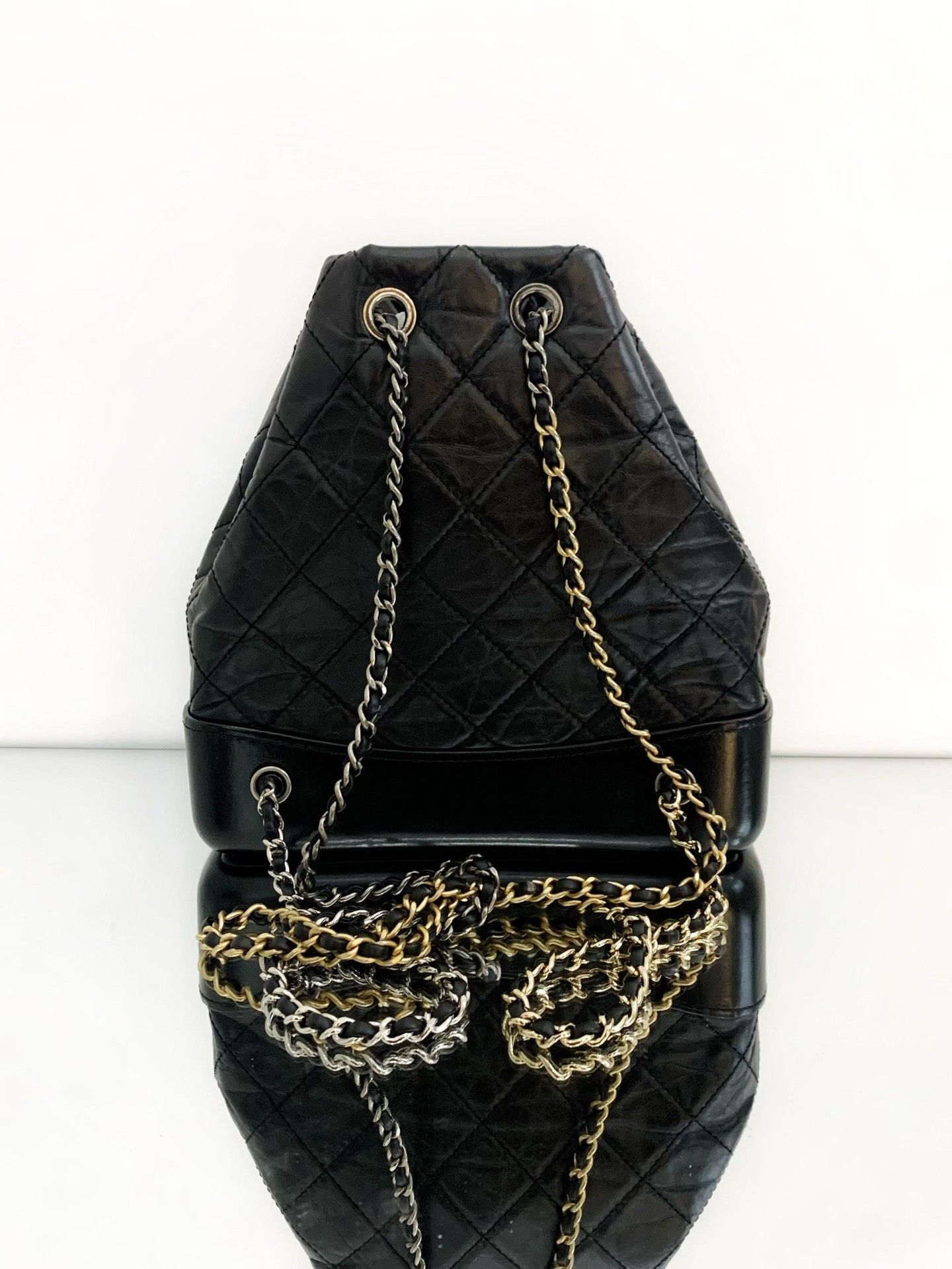 Chanel Pre-loved Bag Very good condition Size ONE SIZE - 4 Thumbnail