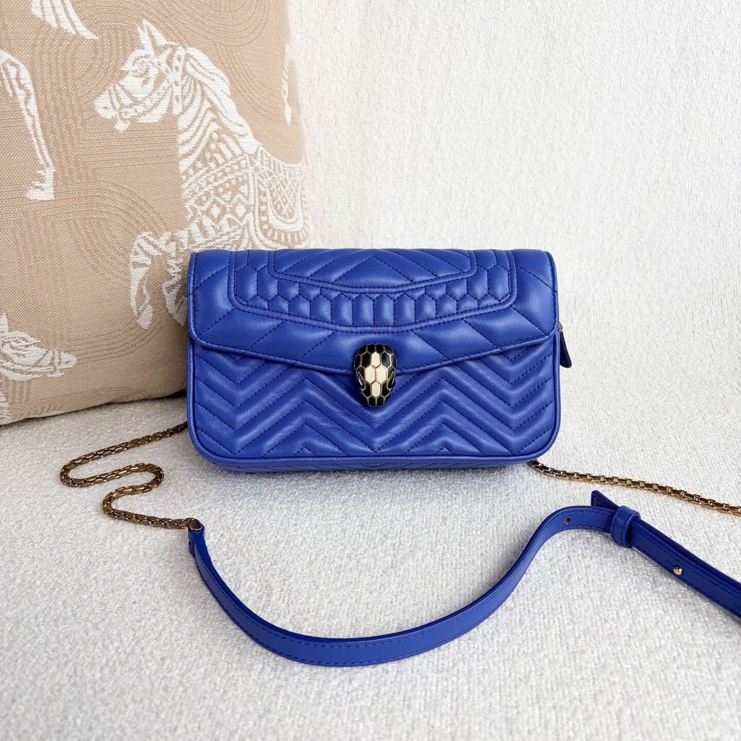 Bvlgari Pre-loved Bag Very good condition Size ONE SIZE - 2 Thumbnail