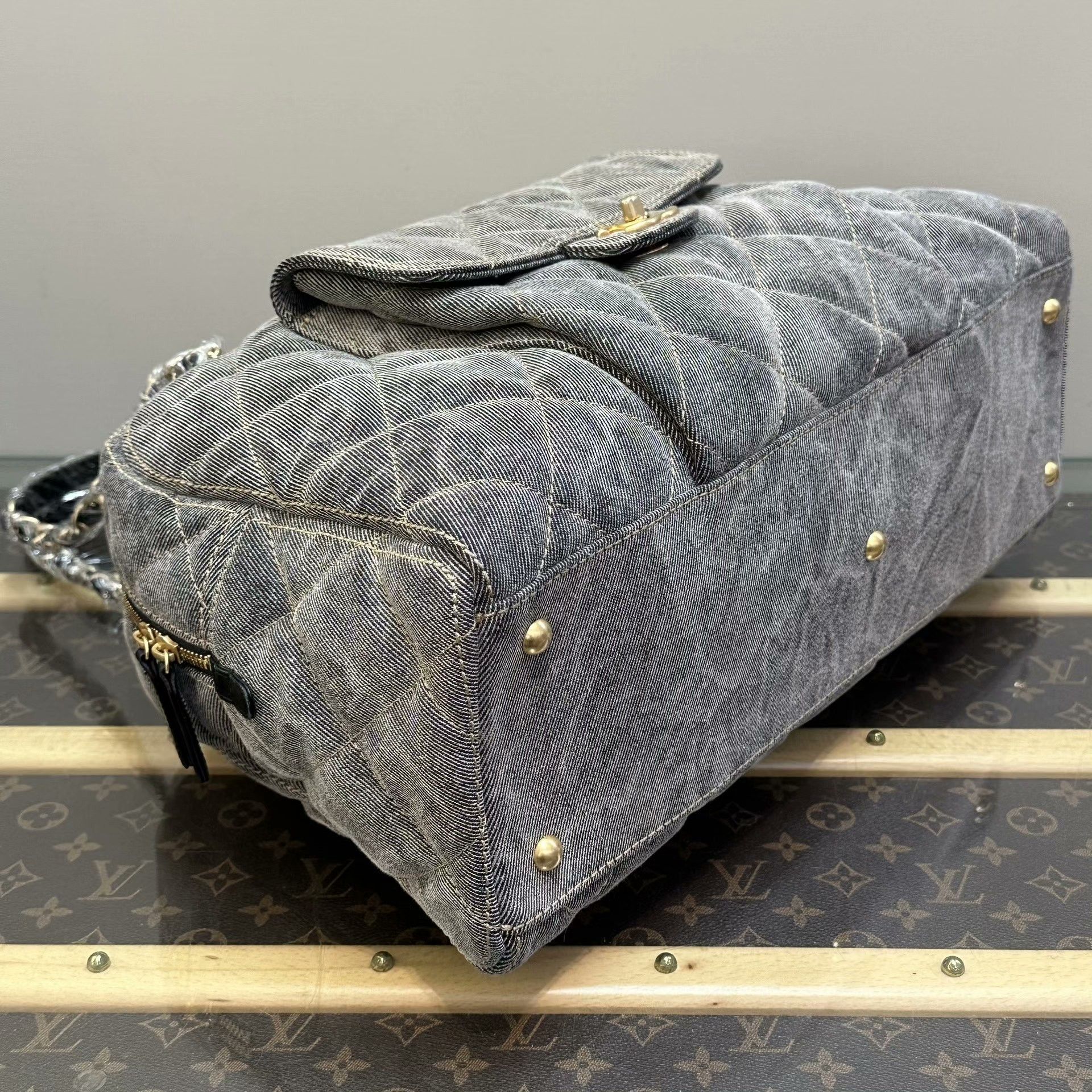 Chanel Pre-loved Bag Very good condition Size ONE SIZE - 3 Thumbnail