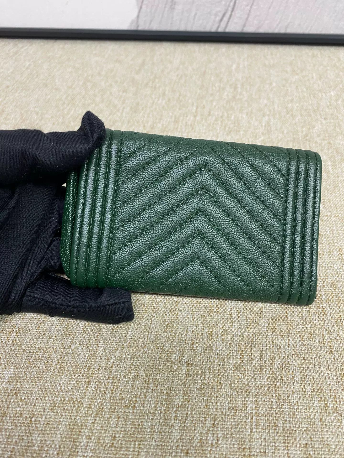 Chanel Pre-loved Bag Very good condition Size ONE SIZE - 5 Thumbnail