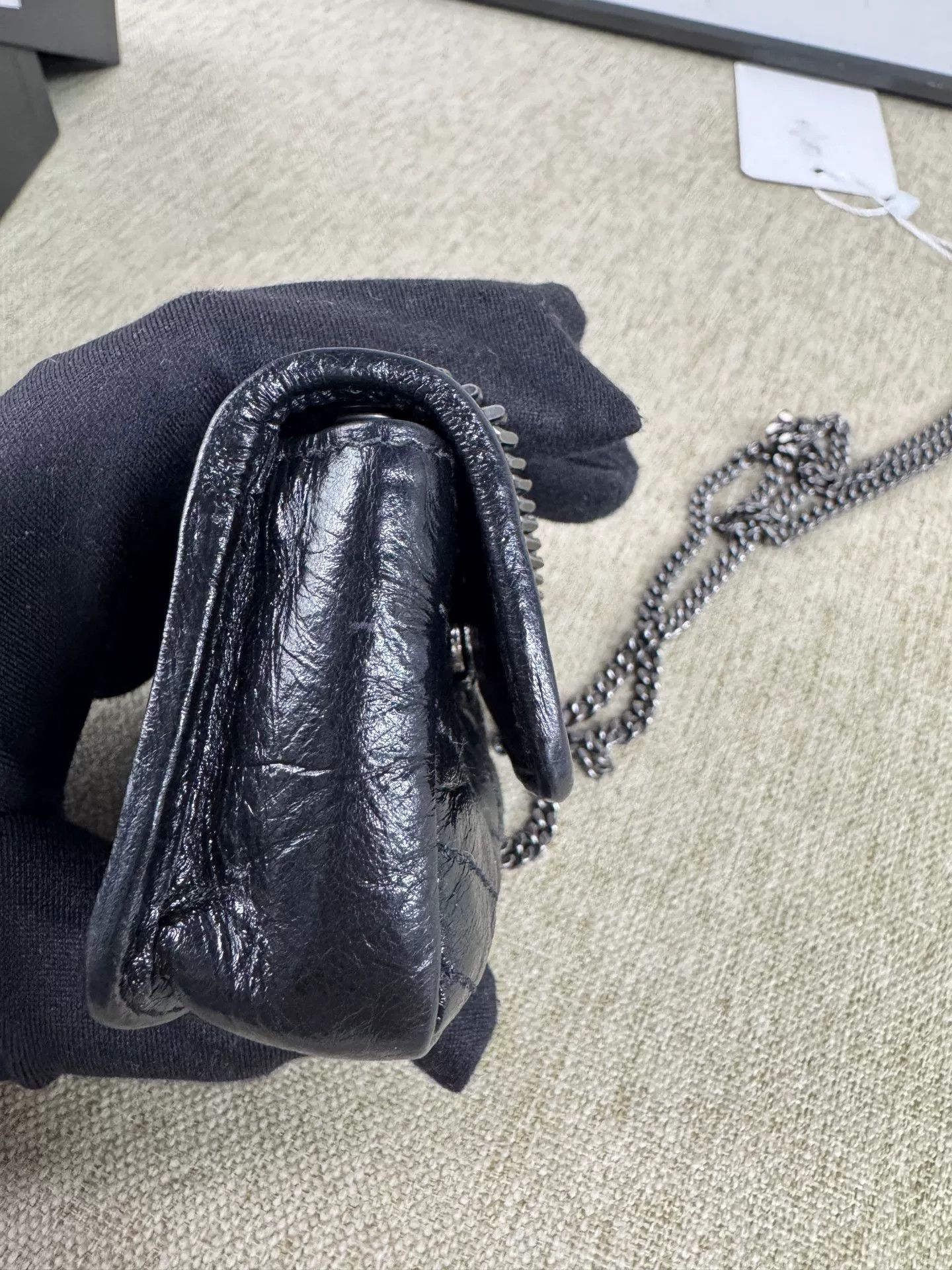 Saint Laurent Paris Pre-loved Bag Very good condition Size ONE SIZE - 7 Thumbnail