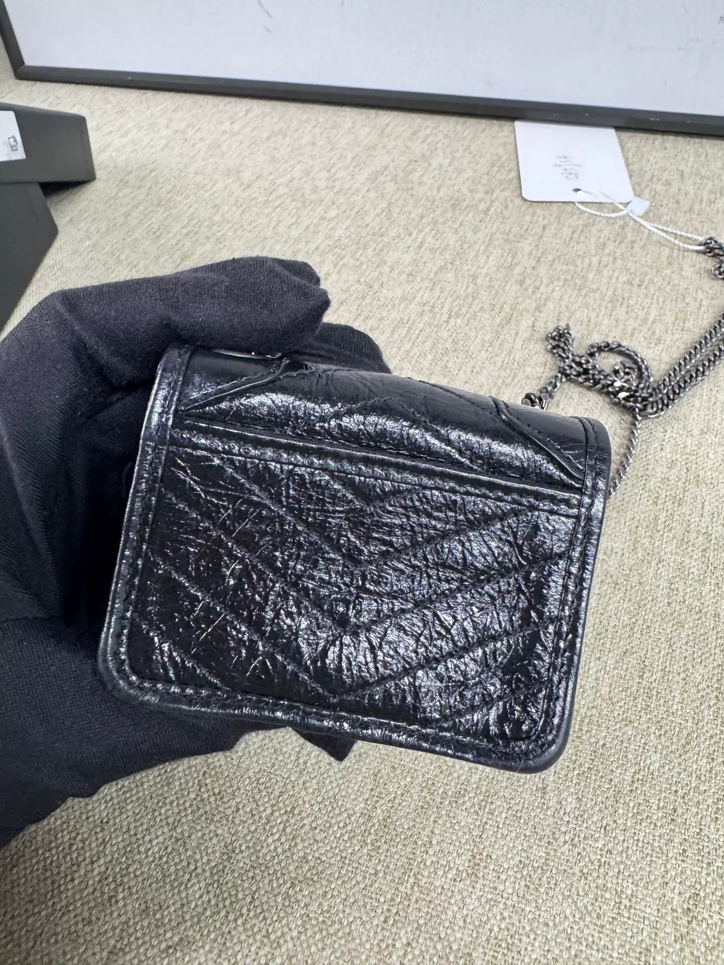 Saint Laurent Paris Pre-loved Bag Very good condition Size ONE SIZE - 5 Thumbnail