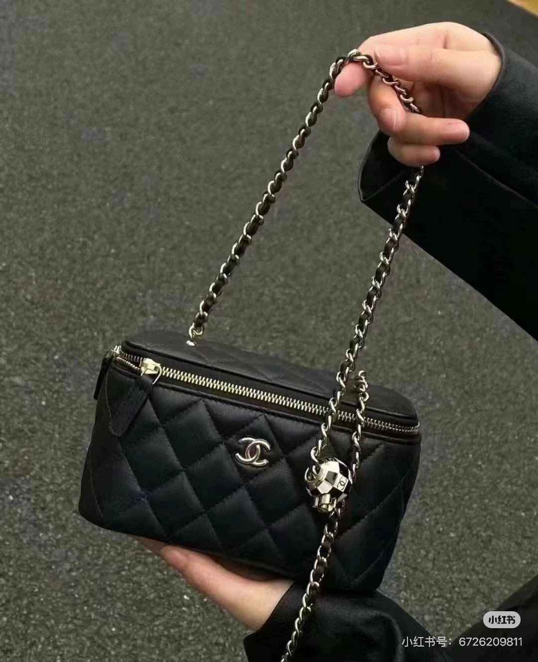 Chanel Pre-loved Bag Very good condition Size ONE SIZE - 9 Thumbnail