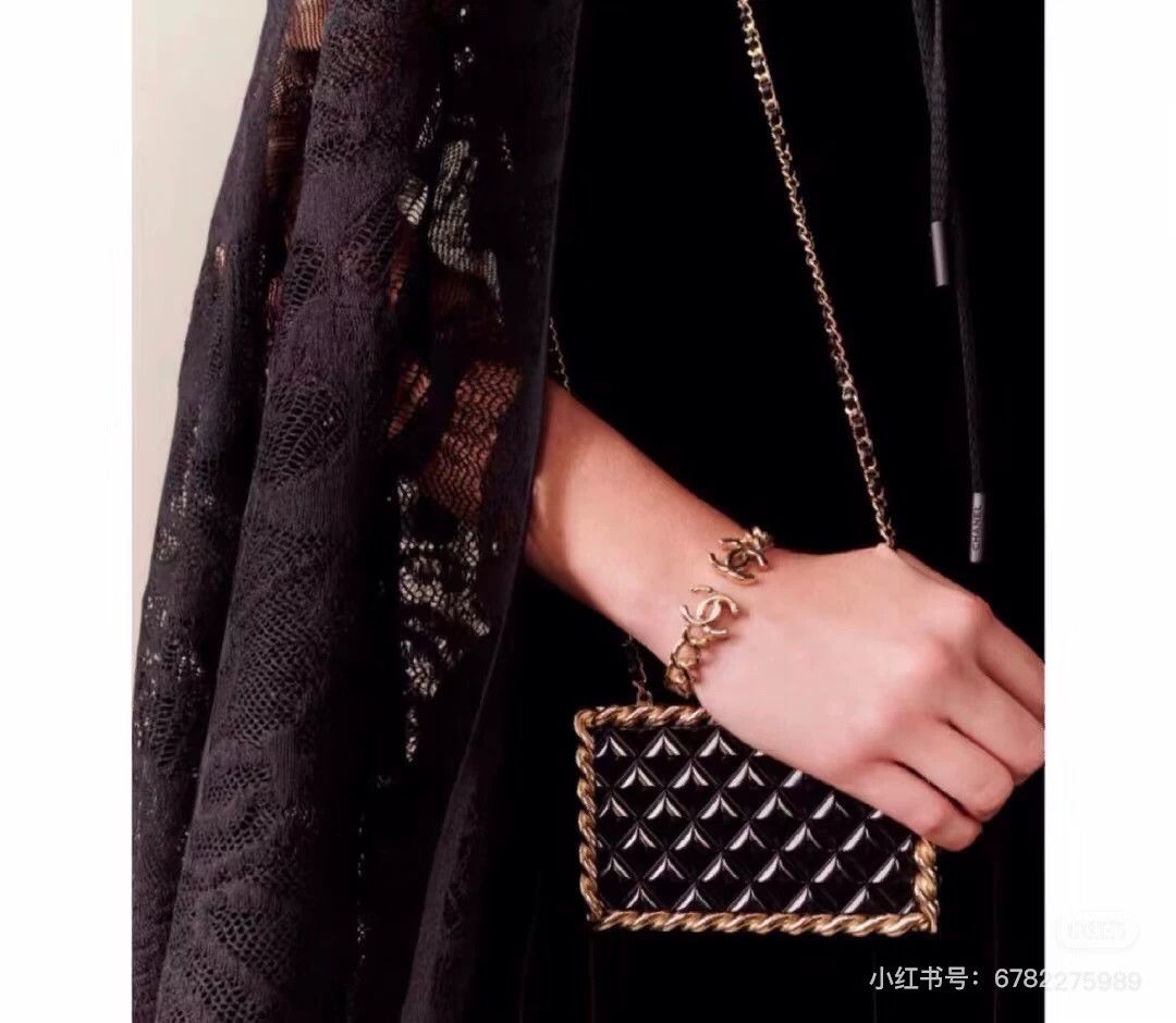 Chanel Pre-loved Bag Very good condition Size ONE SIZE - 8 Thumbnail