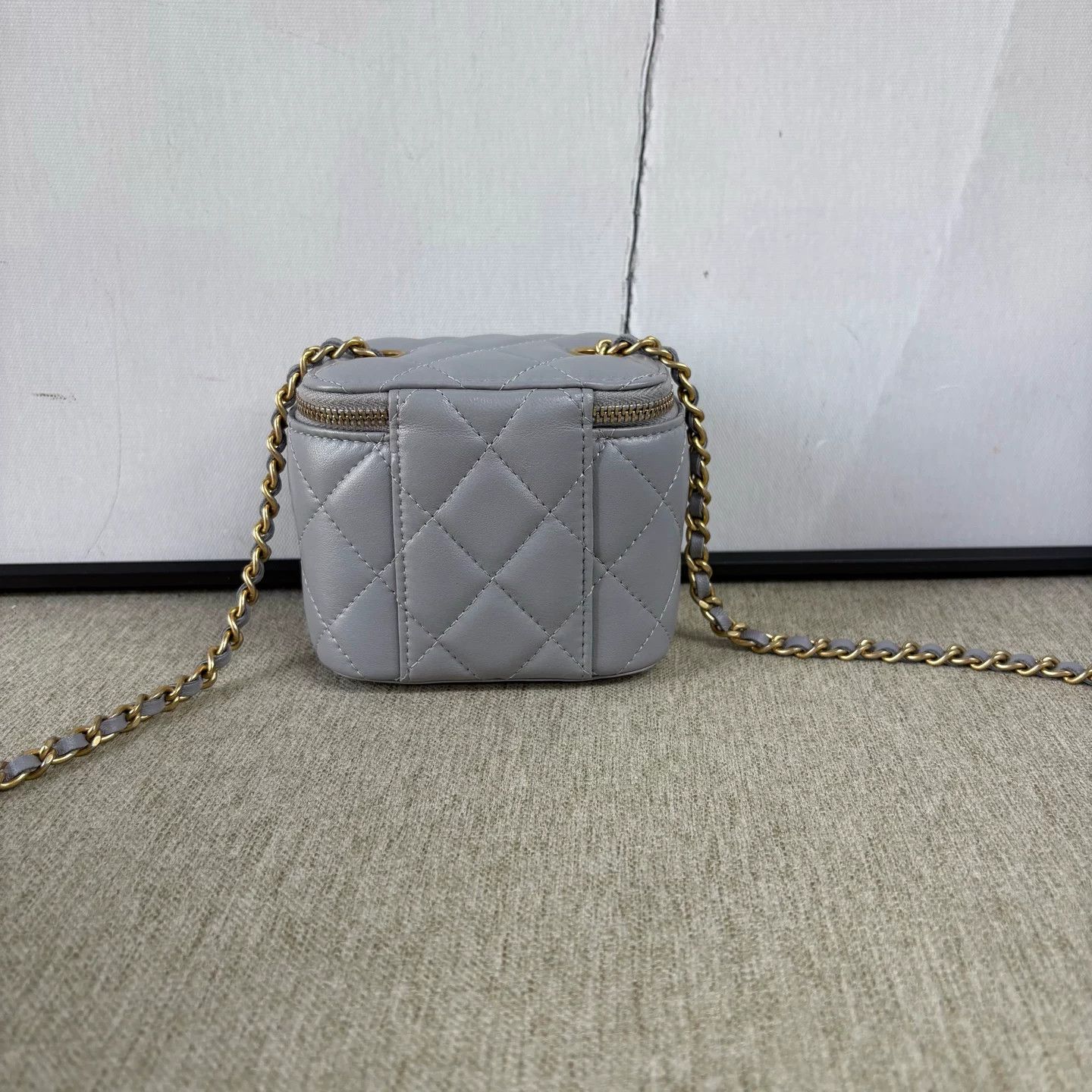 Chanel Pre-loved Bag Very good condition Size ONE SIZE - 3 Thumbnail