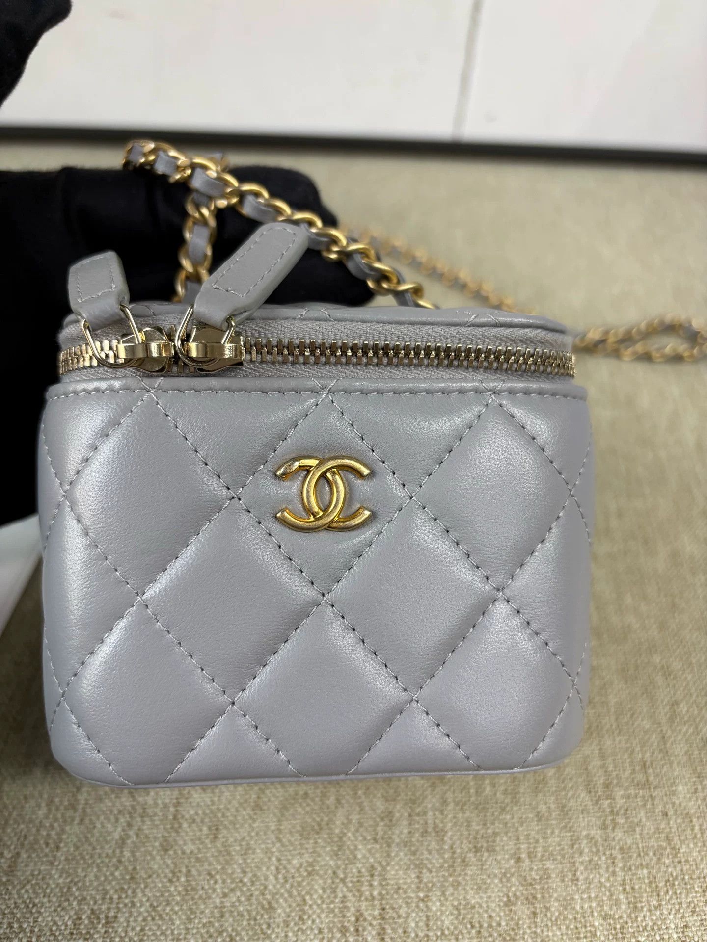 Chanel Pre-loved Bag Very good condition Size ONE SIZE - 6 Thumbnail