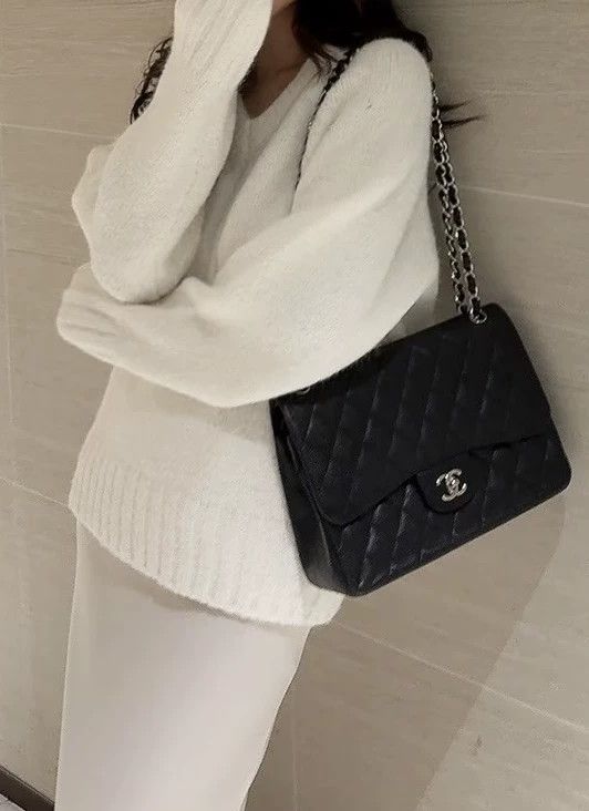 Chanel Pre-loved Bag Very good condition Size ONE SIZE - 9 Thumbnail