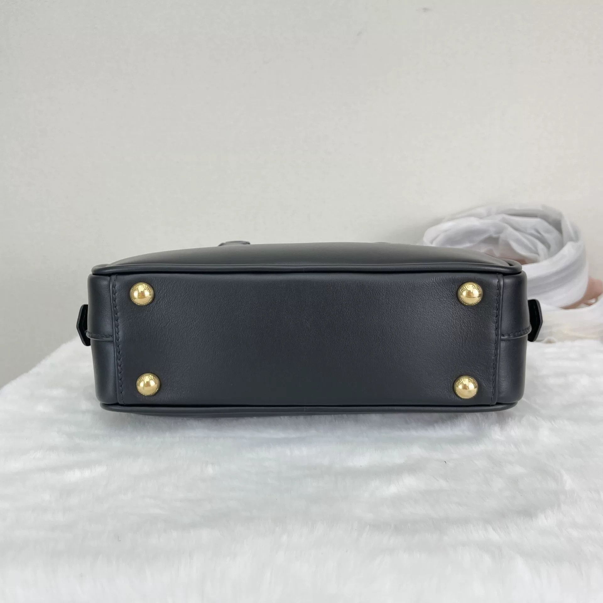 Miu Miu Pre-loved Bag Very good condition Size ONE SIZE - 5 Thumbnail