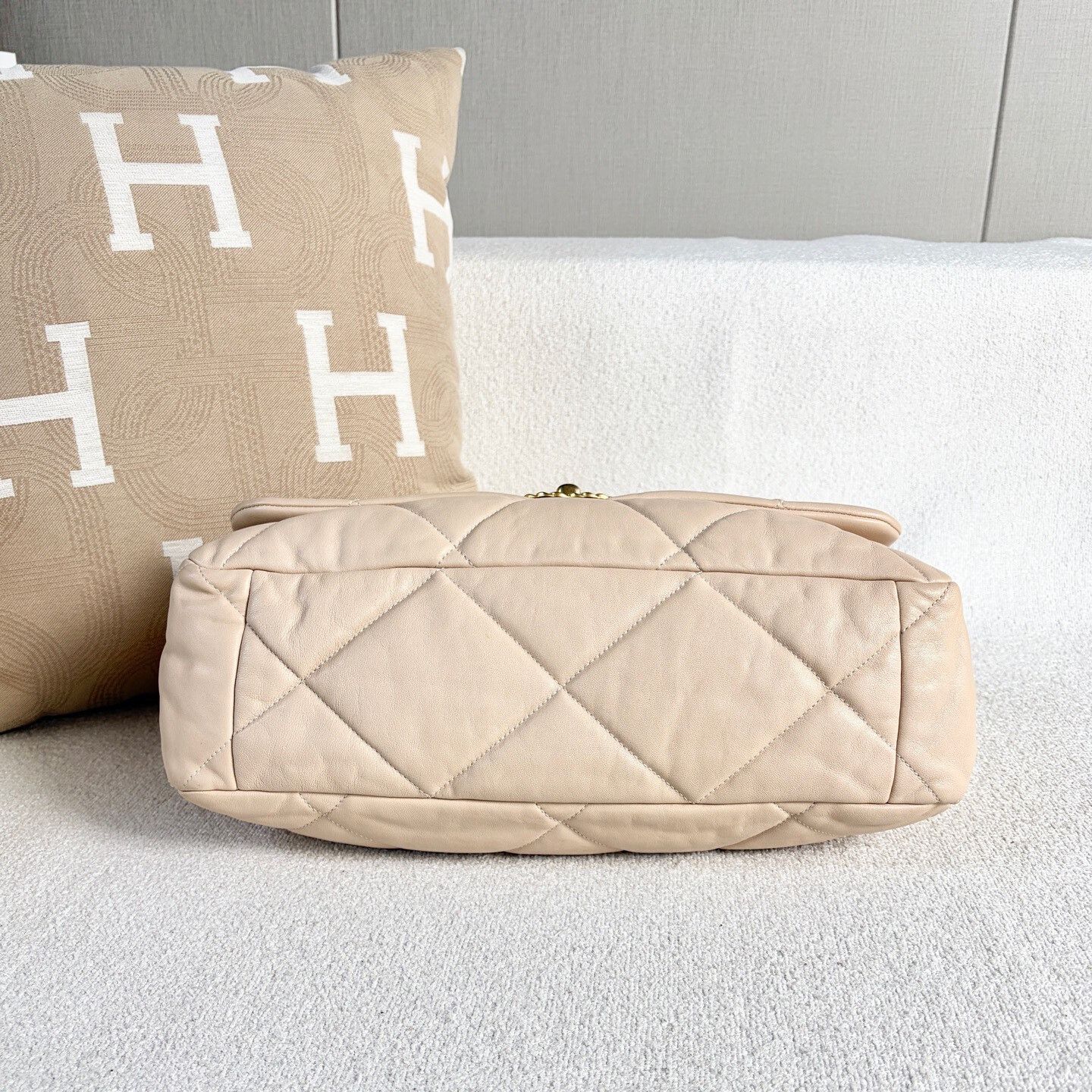 Chanel Pre-loved Bag Very good condition Size ONE SIZE - 5 Thumbnail