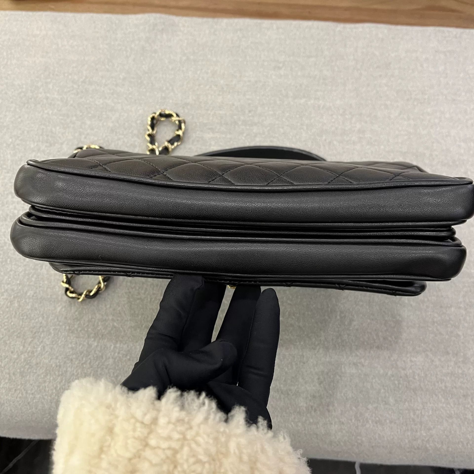 Chanel Pre-loved Bag Very good condition Size ONE SIZE - 7 Thumbnail