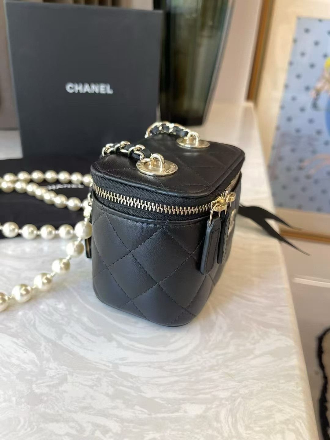 Chanel Pre-loved Bag Very good condition Size ONE SIZE - 4 Thumbnail