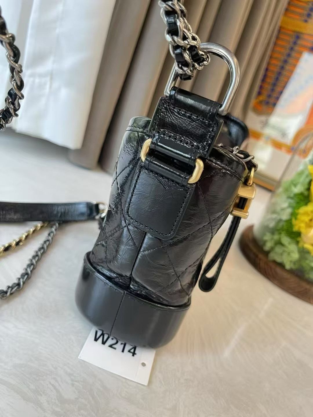 Chanel Pre-loved Bag Very good condition Size ONE SIZE - 4 Thumbnail