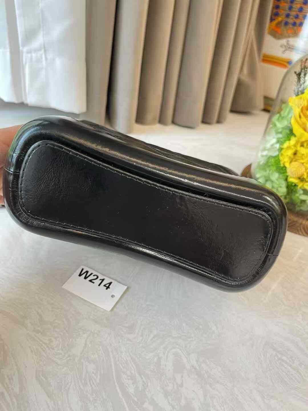 Chanel Pre-loved Bag Very good condition Size ONE SIZE - 6 Thumbnail