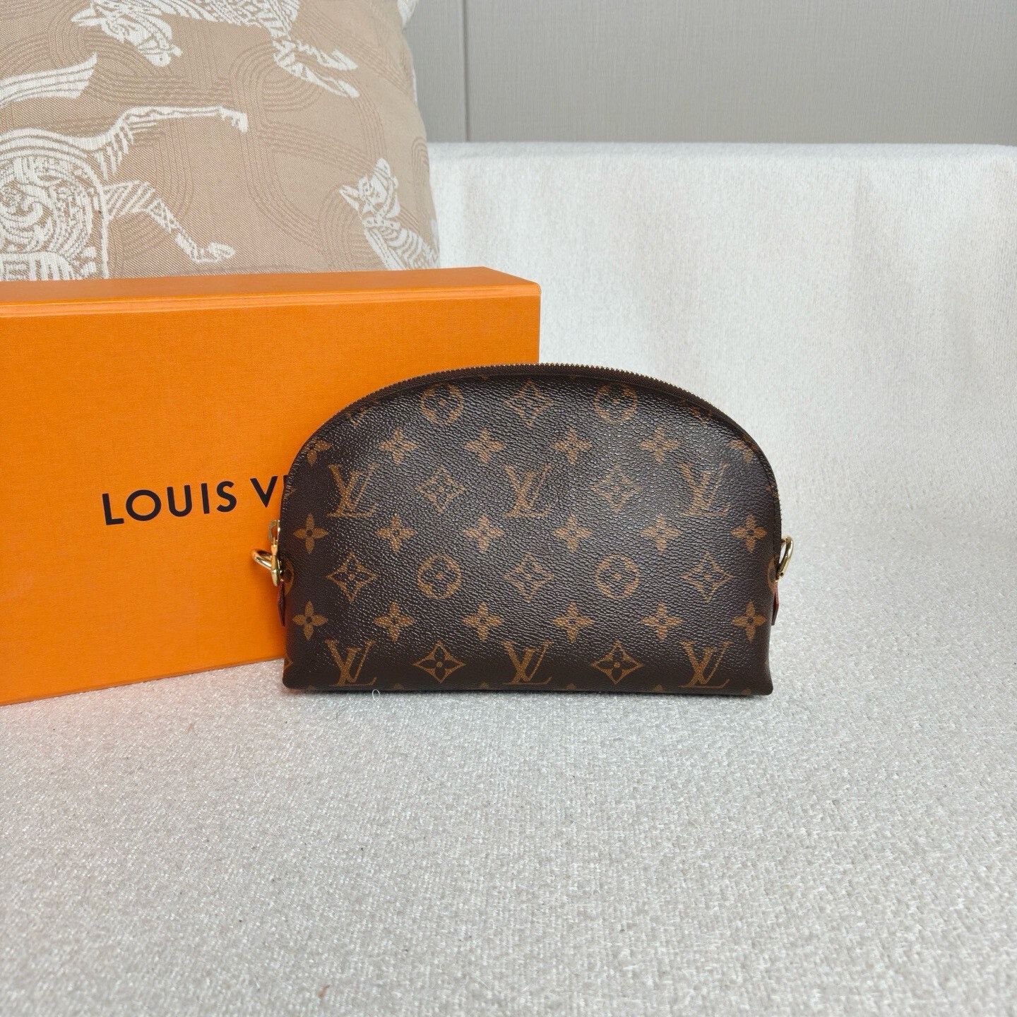 Louis Vuitton Pre-loved Bag Very good condition Size ONE SIZE - 2 Thumbnail