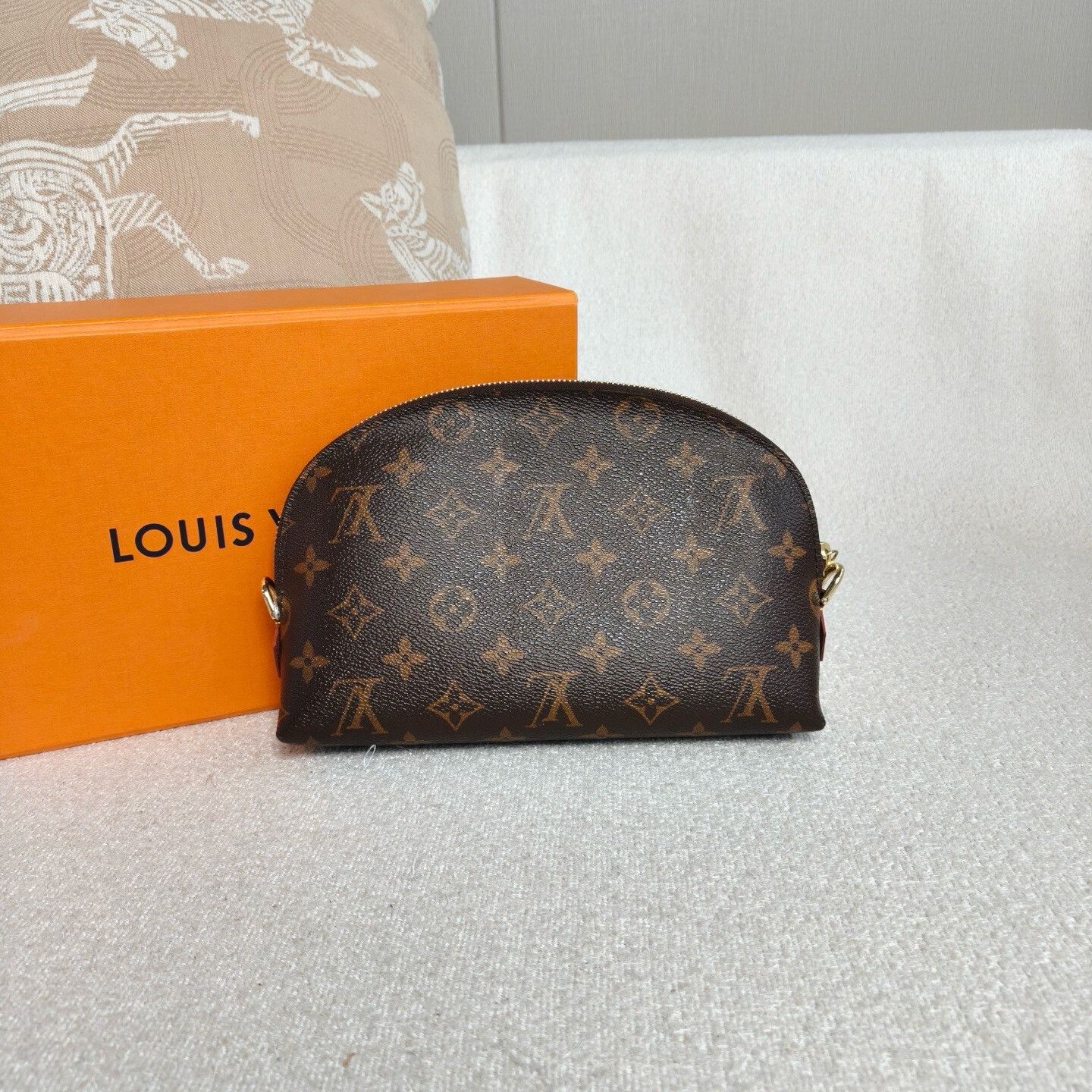 Louis Vuitton Pre-loved Bag Very good condition Size ONE SIZE - 3 Thumbnail