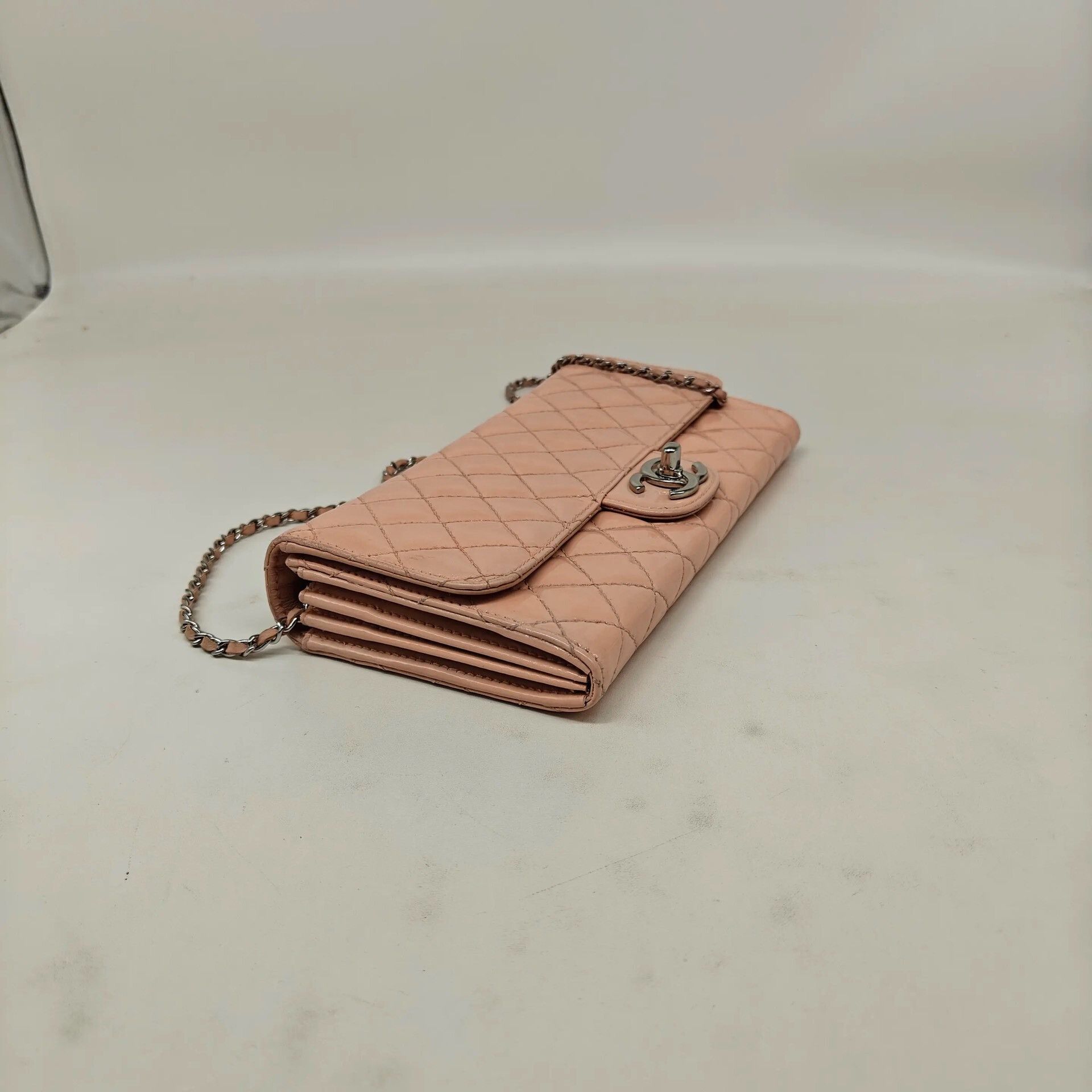 Chanel Pre-loved Bag Very good condition Size ONE SIZE - 7 Thumbnail