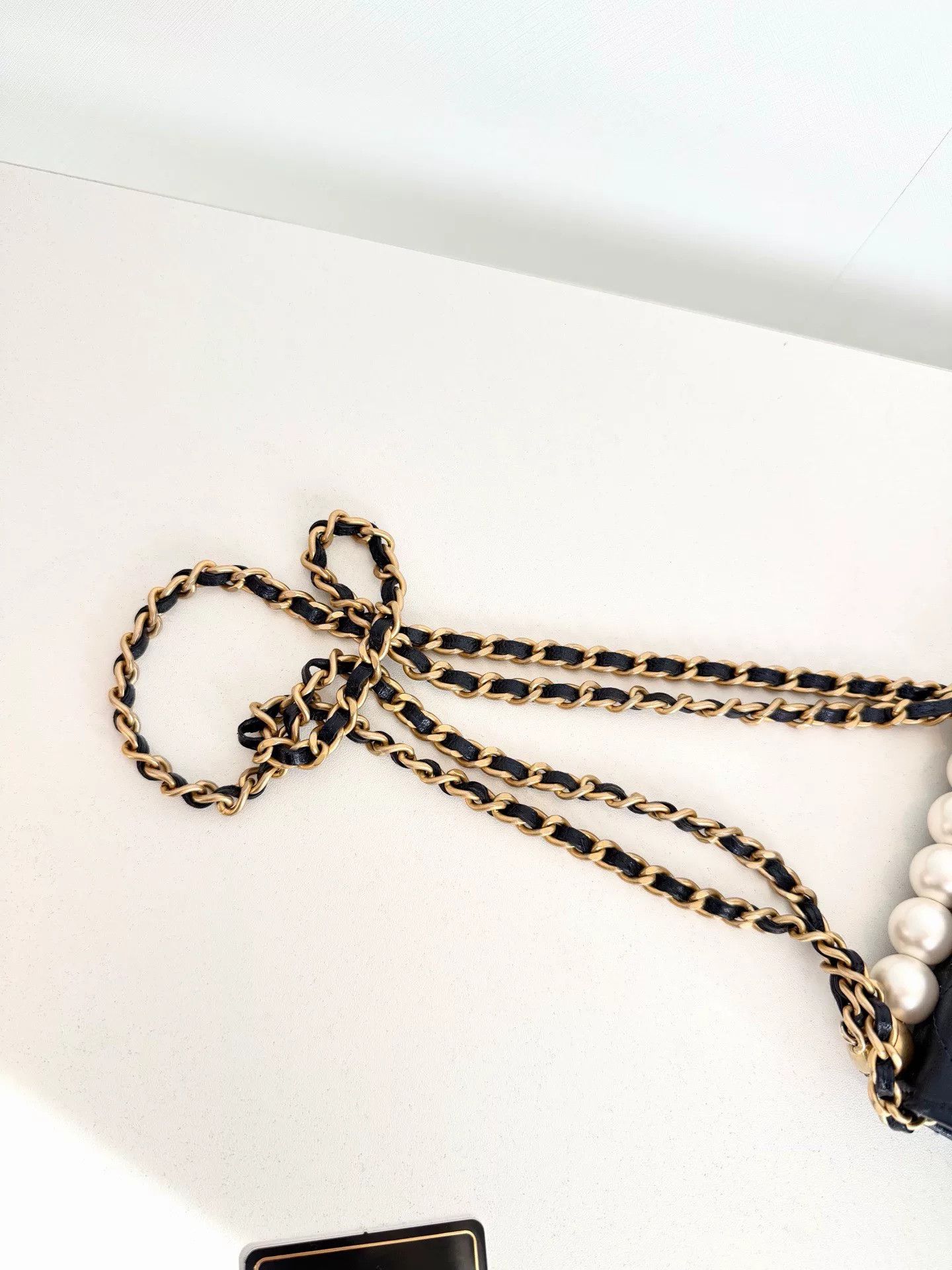 Chanel Pre-loved Bag Very good condition Size ONE SIZE - 6 Thumbnail