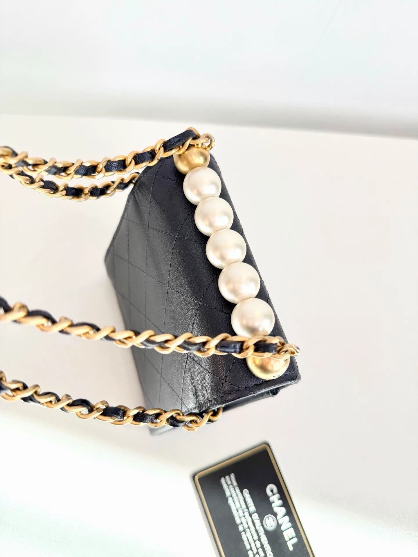 Chanel Pre-loved Bag Very good condition Size ONE SIZE - 5 Thumbnail