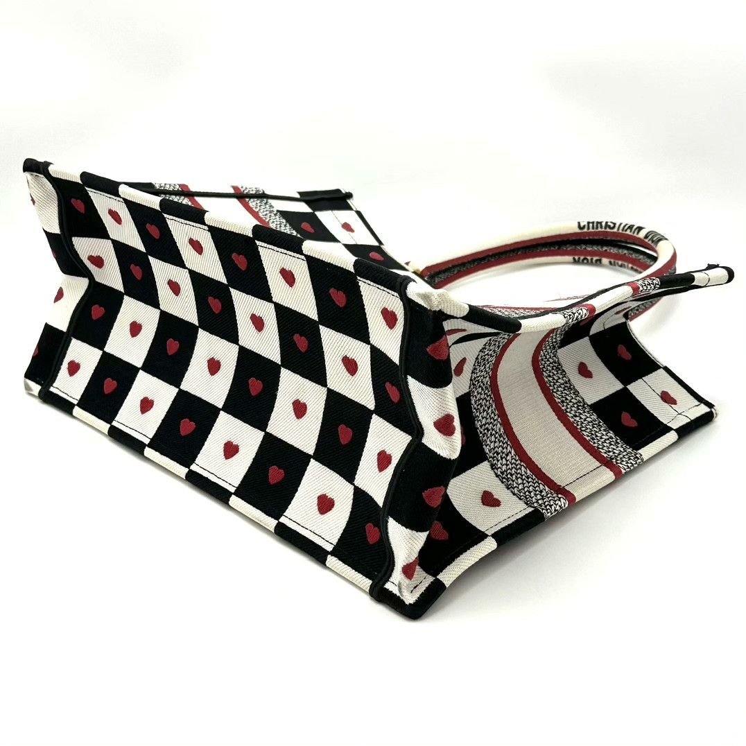 Dior Pre-loved Bag Very good condition Size ONE SIZE - 3 Thumbnail