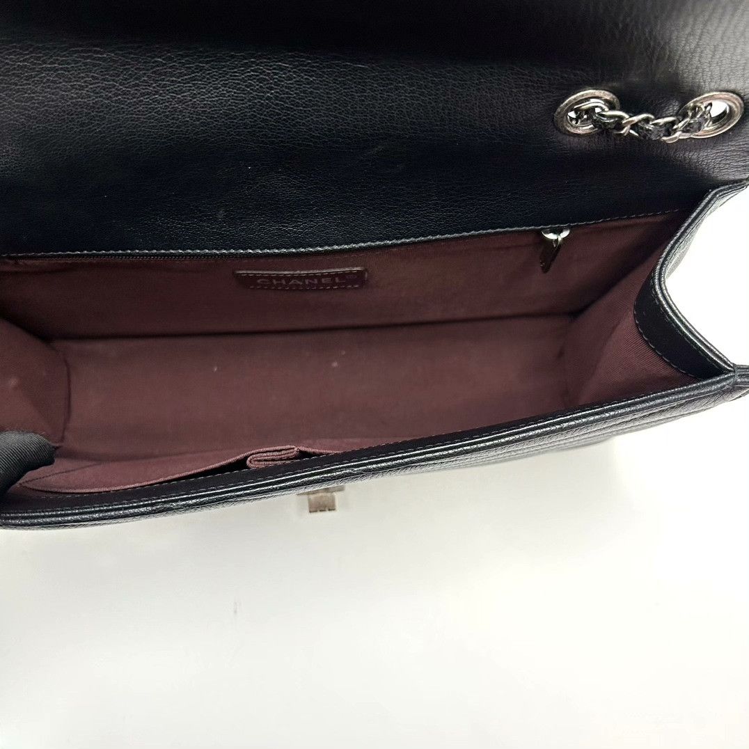 Chanel Pre-loved Bag Very good condition Size ONE SIZE - 6 Thumbnail