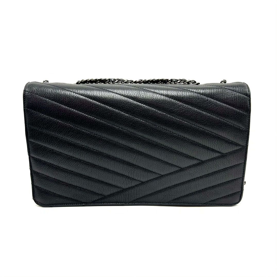 Chanel Pre-loved Bag Very good condition Size ONE SIZE - 2 Thumbnail