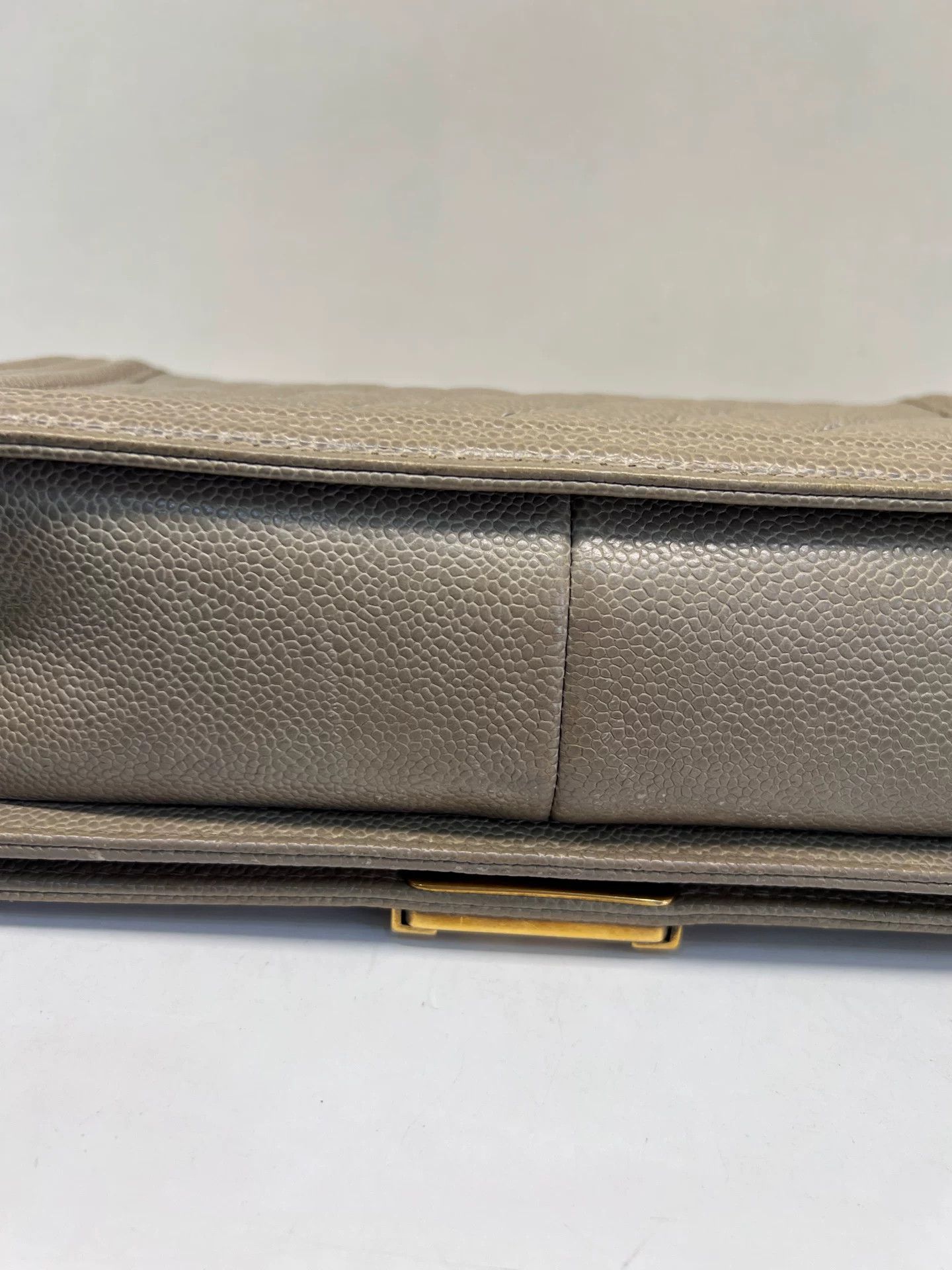 Chanel Pre-loved Bag Very good condition Size ONE SIZE - 9 Thumbnail
