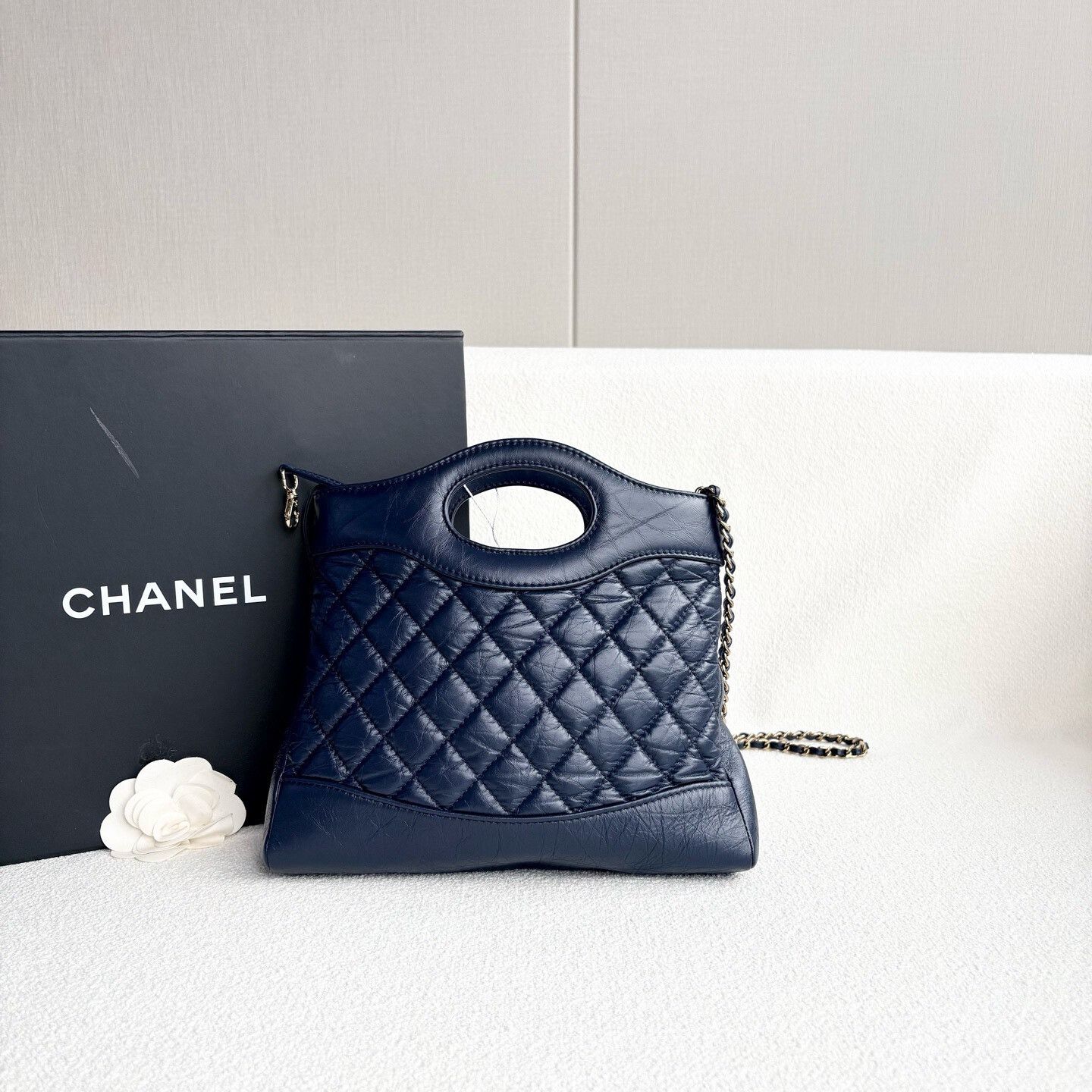 Chanel Pre-loved Bag Very good condition Size ONE SIZE - 3 Thumbnail