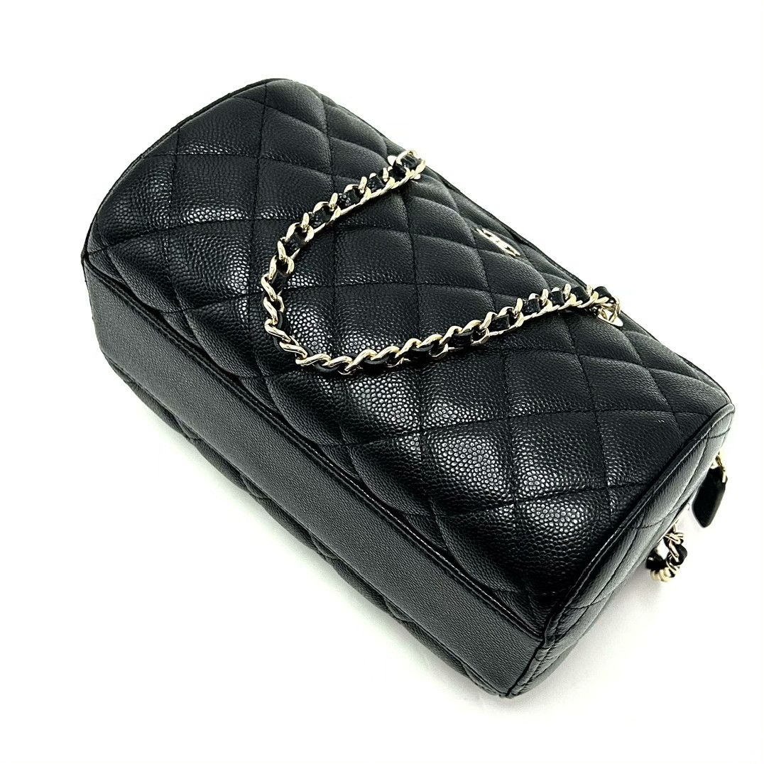 Chanel Pre-loved Bag Very good condition Size ONE SIZE - 4 Thumbnail