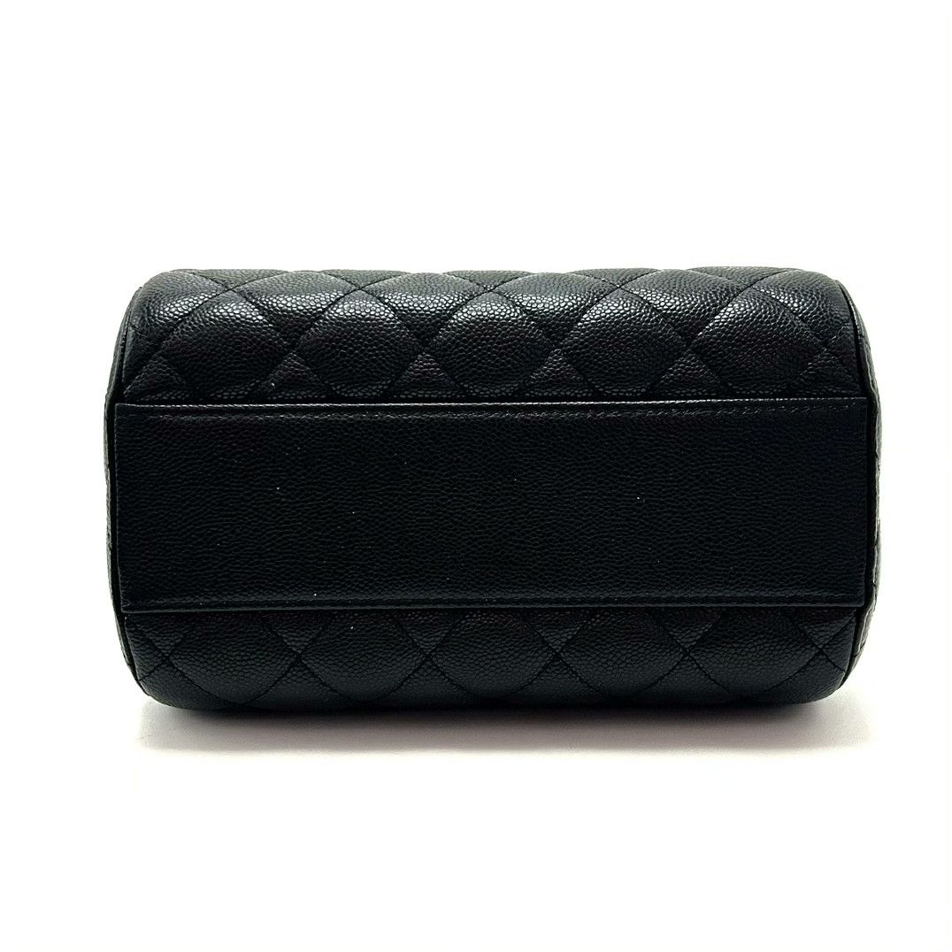 Chanel Pre-loved Bag Very good condition Size ONE SIZE - 5 Thumbnail