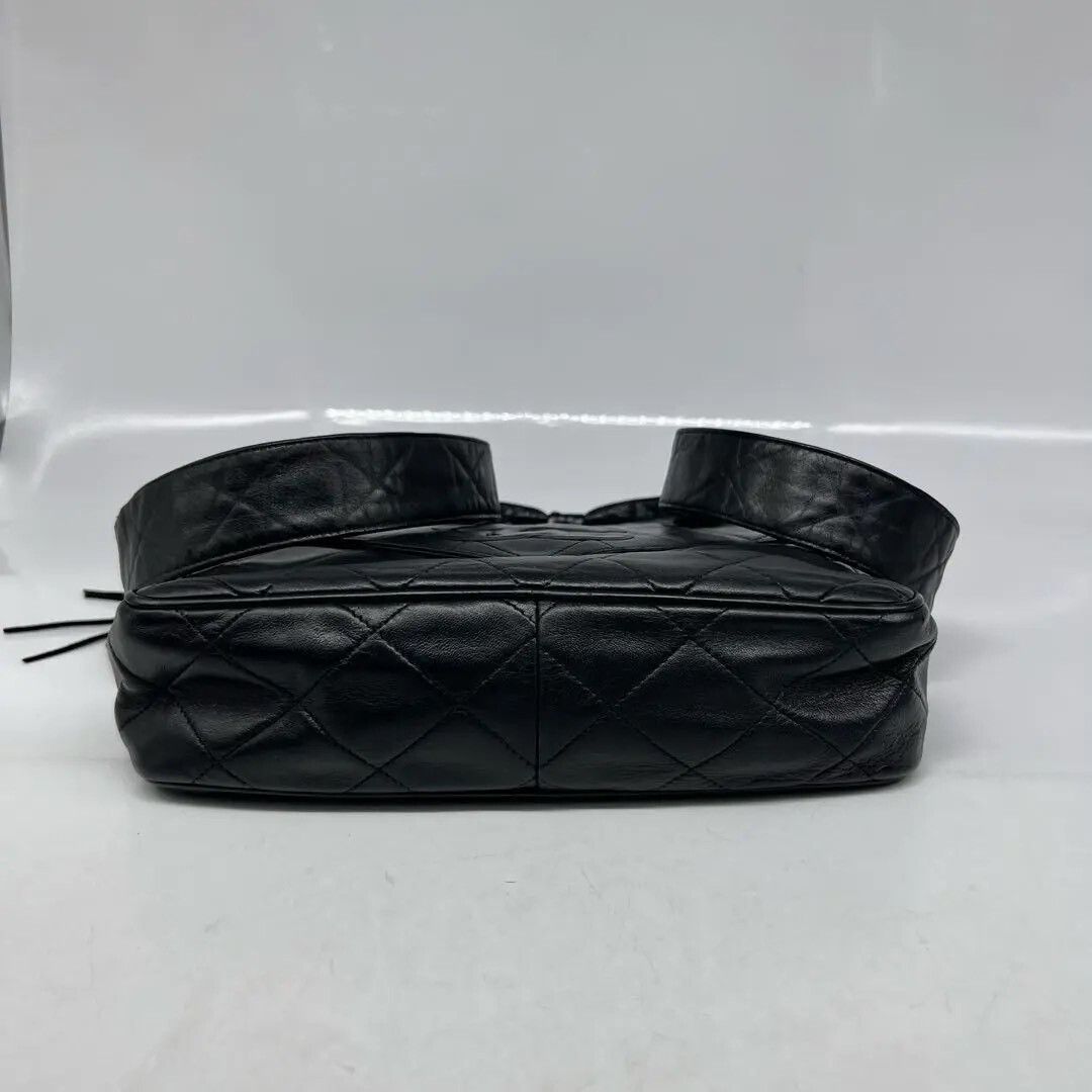 Chanel Pre-loved Bag Very good condition Size ONE SIZE - 7 Thumbnail