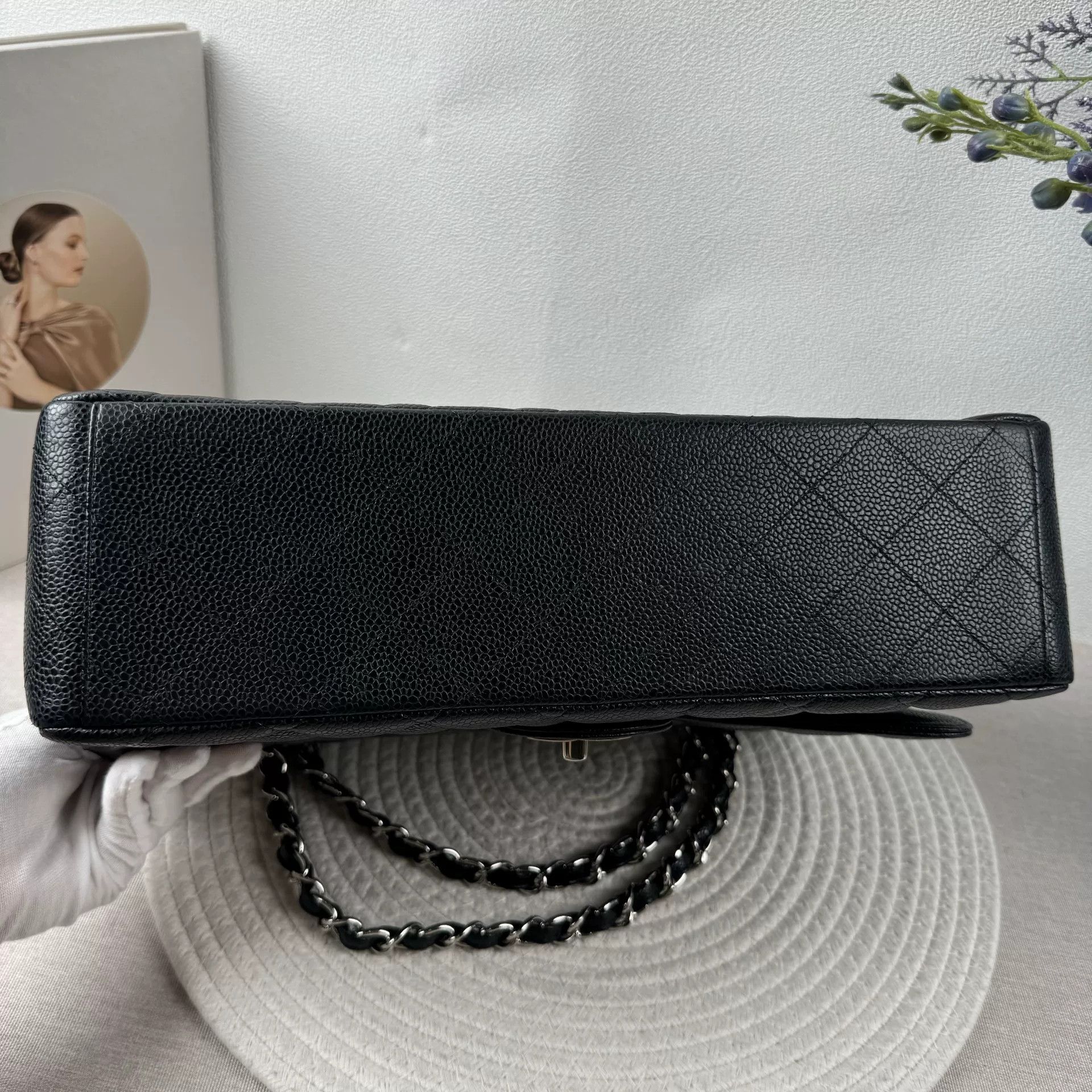 Chanel Pre-loved Bag Very good condition Size ONE SIZE - 7 Thumbnail