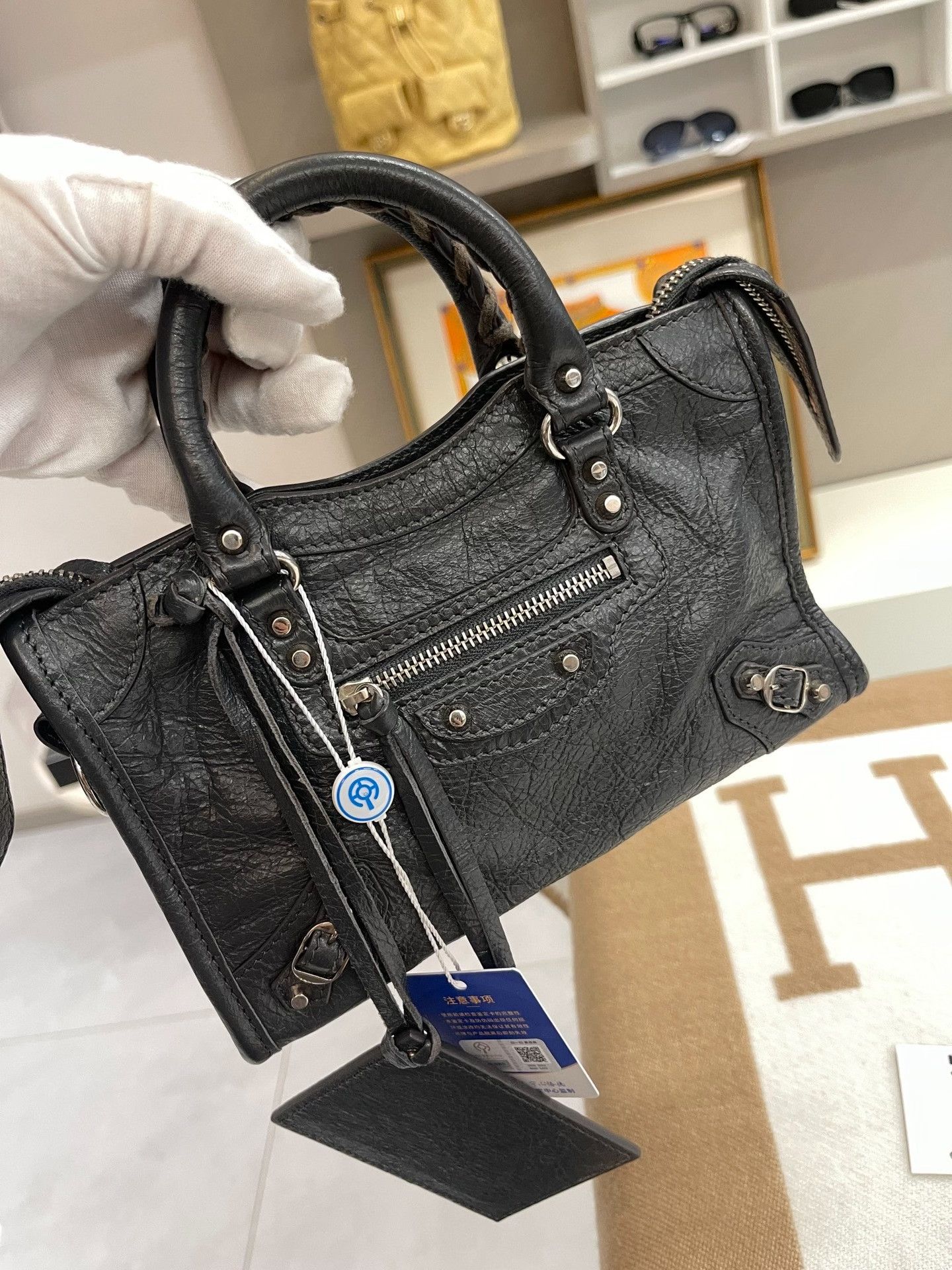 Balenciaga Pre-loved Bag Very good condition Size ONE SIZE - 4 Thumbnail