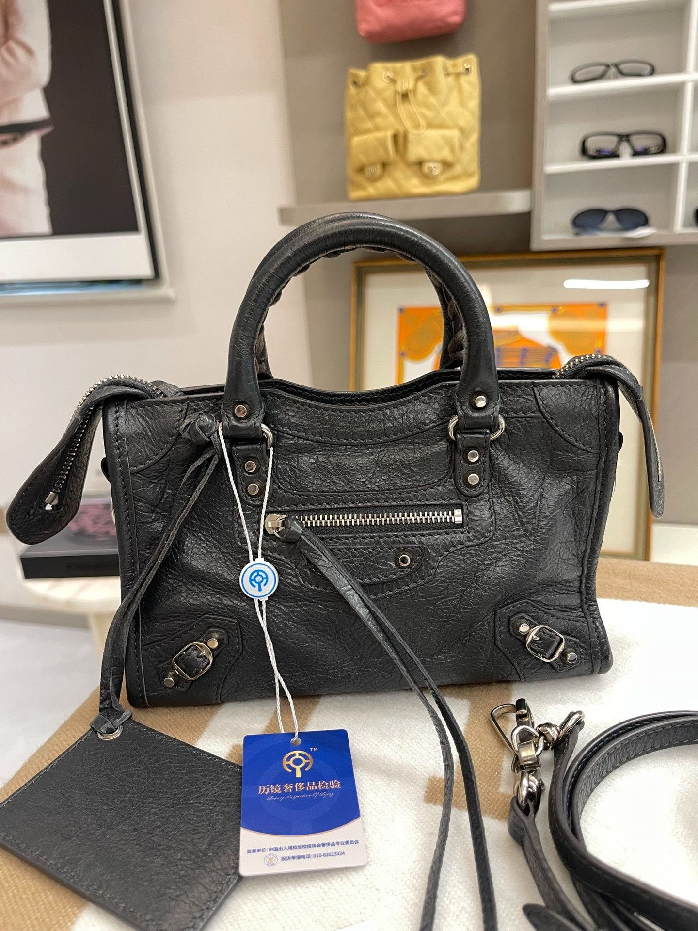 Balenciaga Pre-loved Bag Very good condition Size ONE SIZE - 2 Thumbnail