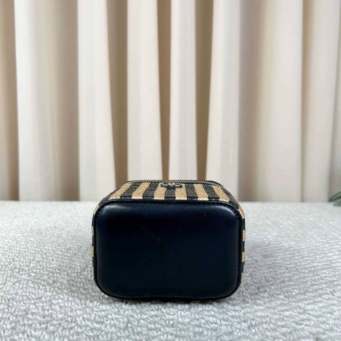 Chanel Pre-loved Bag Very good condition Size ONE SIZE - 3 Thumbnail