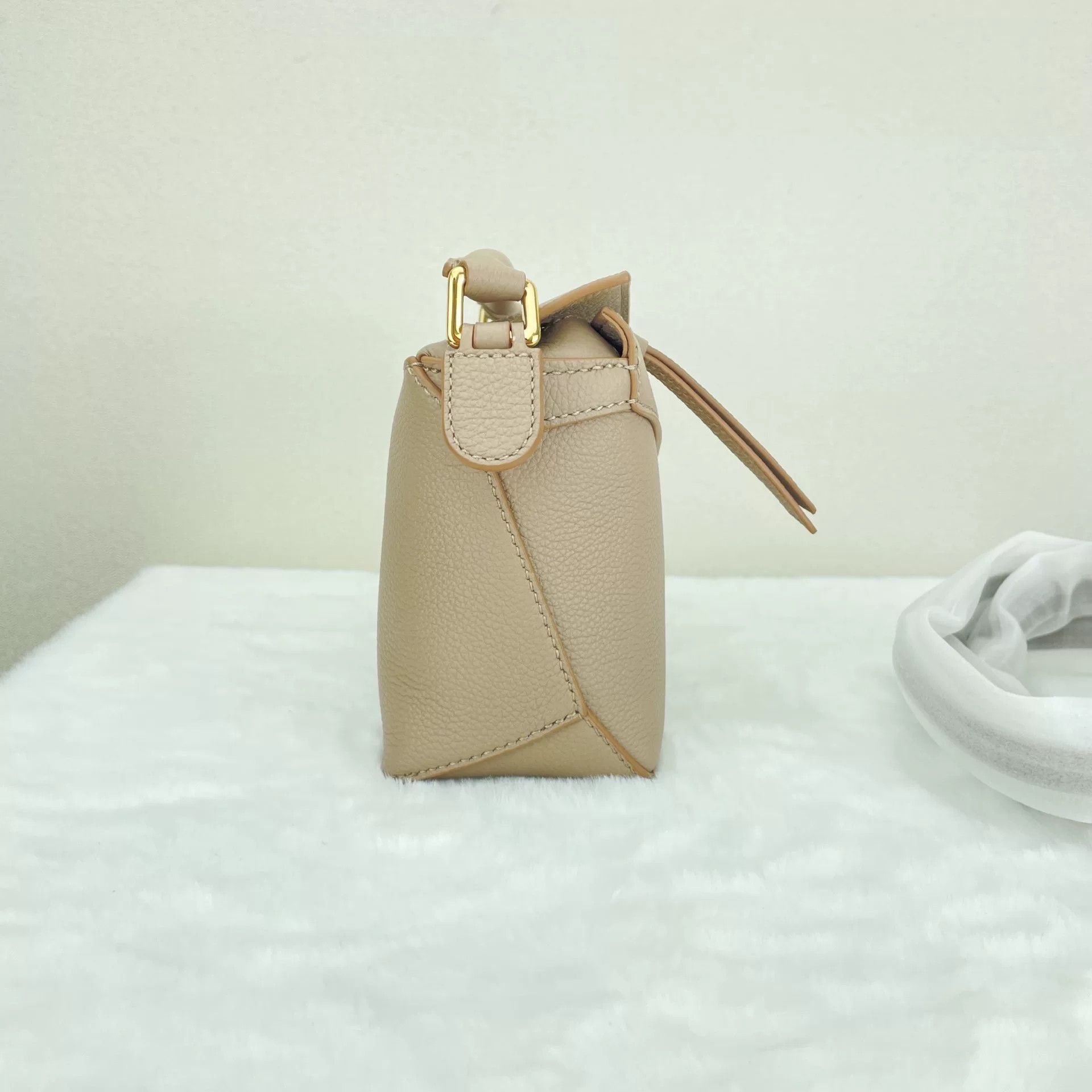 Loewe Pre-loved Bag Very good condition Size ONE SIZE - 3 Thumbnail