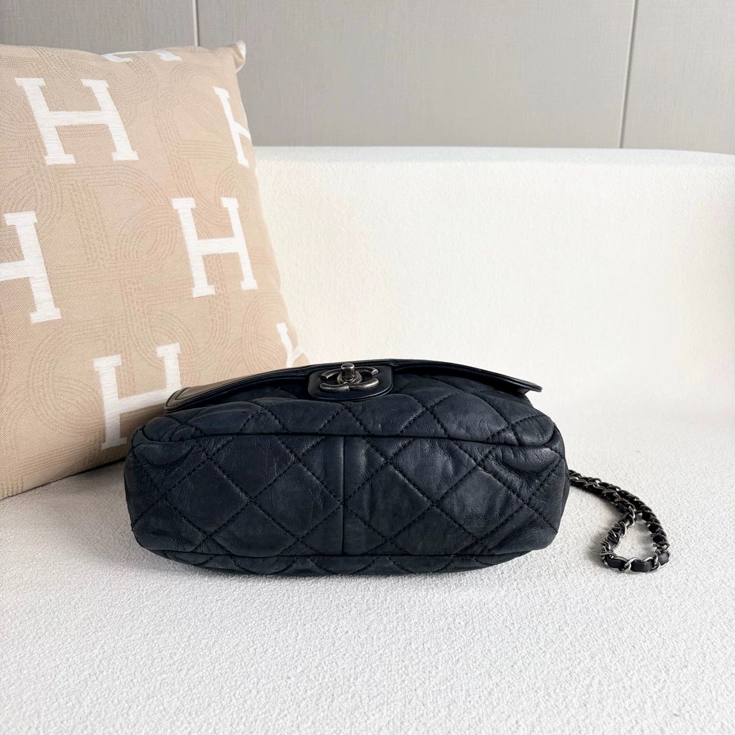Chanel Pre-loved Bag Very good condition Size ONE SIZE - 5 Thumbnail