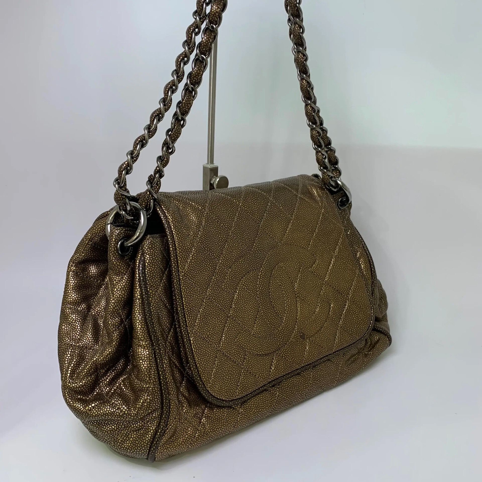 Chanel Pre-loved Bag Very good condition Size ONE SIZE - 2 Thumbnail