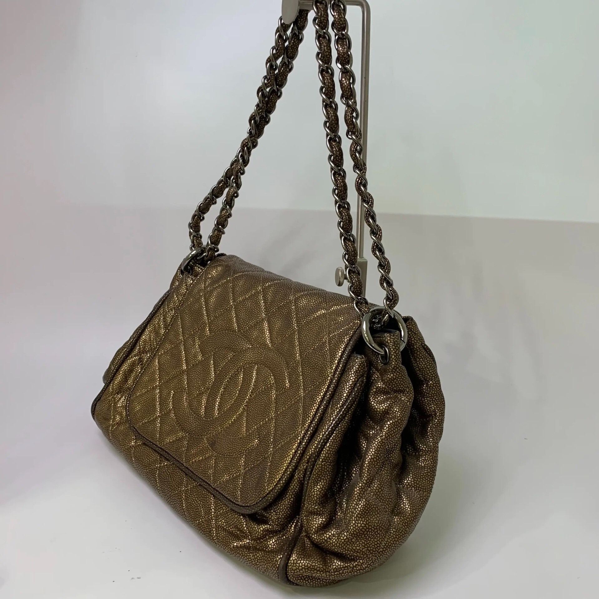 Chanel Pre-loved Bag Very good condition Size ONE SIZE - 3 Thumbnail