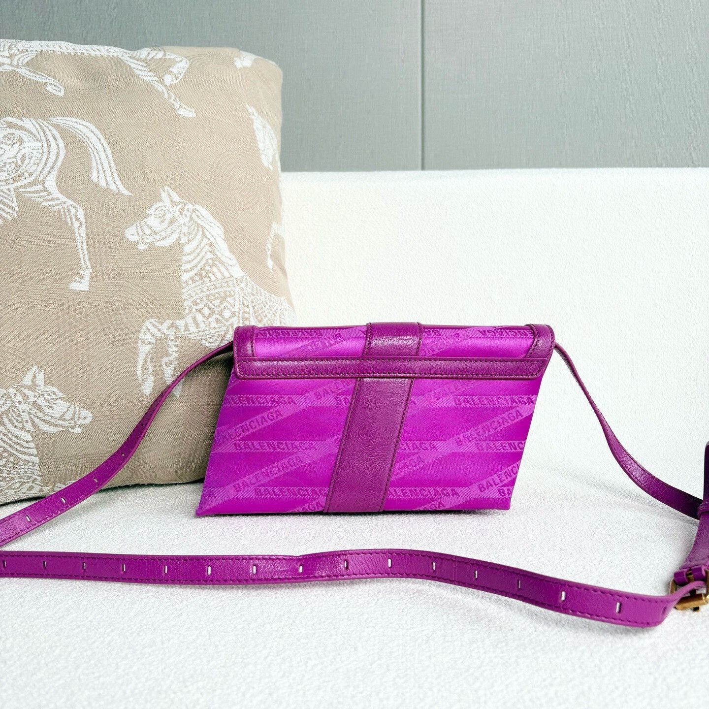 Balenciaga Pre-loved Bag Very good condition Size ONE SIZE - 3 Thumbnail