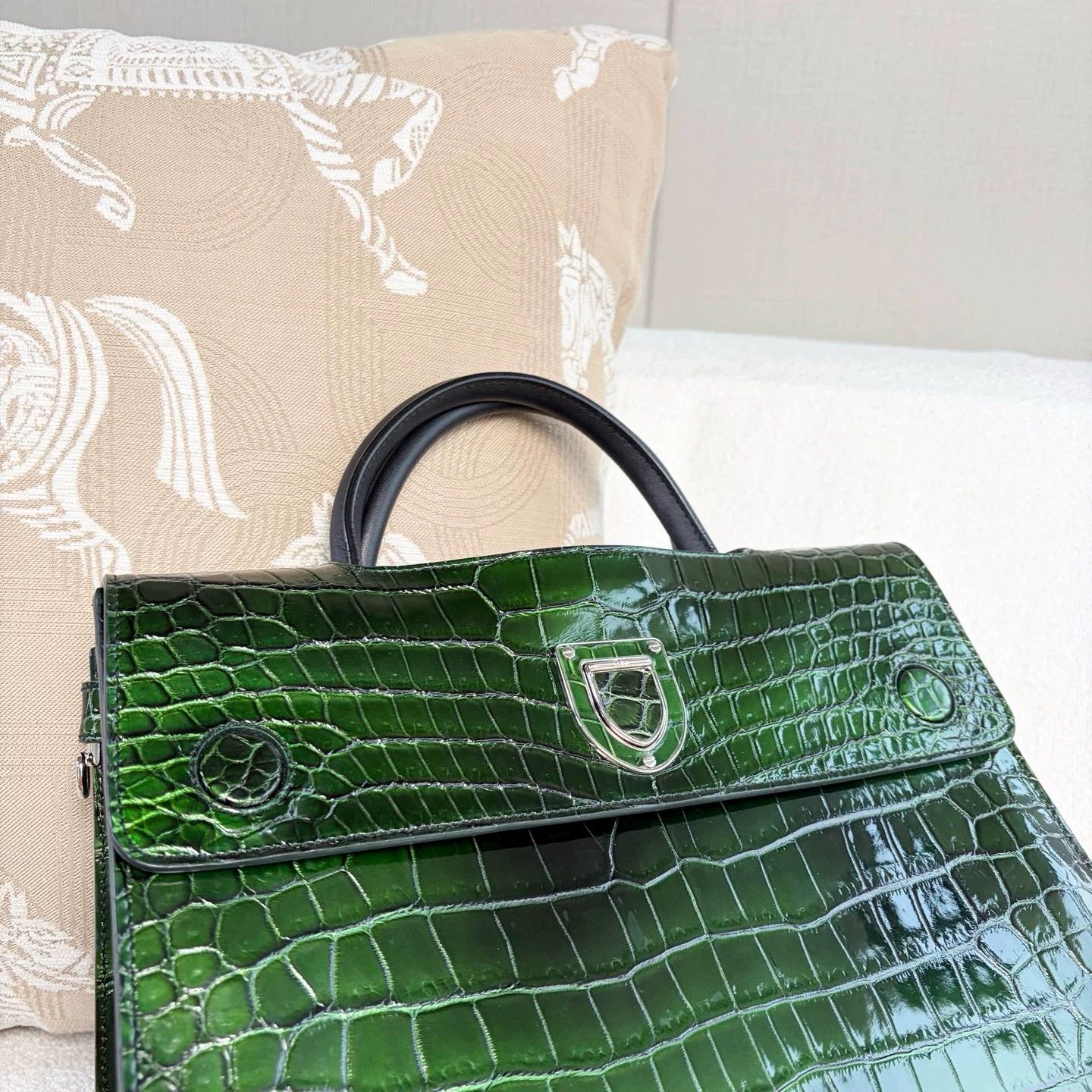 Dior Pre-loved Bag Very good condition Size ONE SIZE - 9 Thumbnail