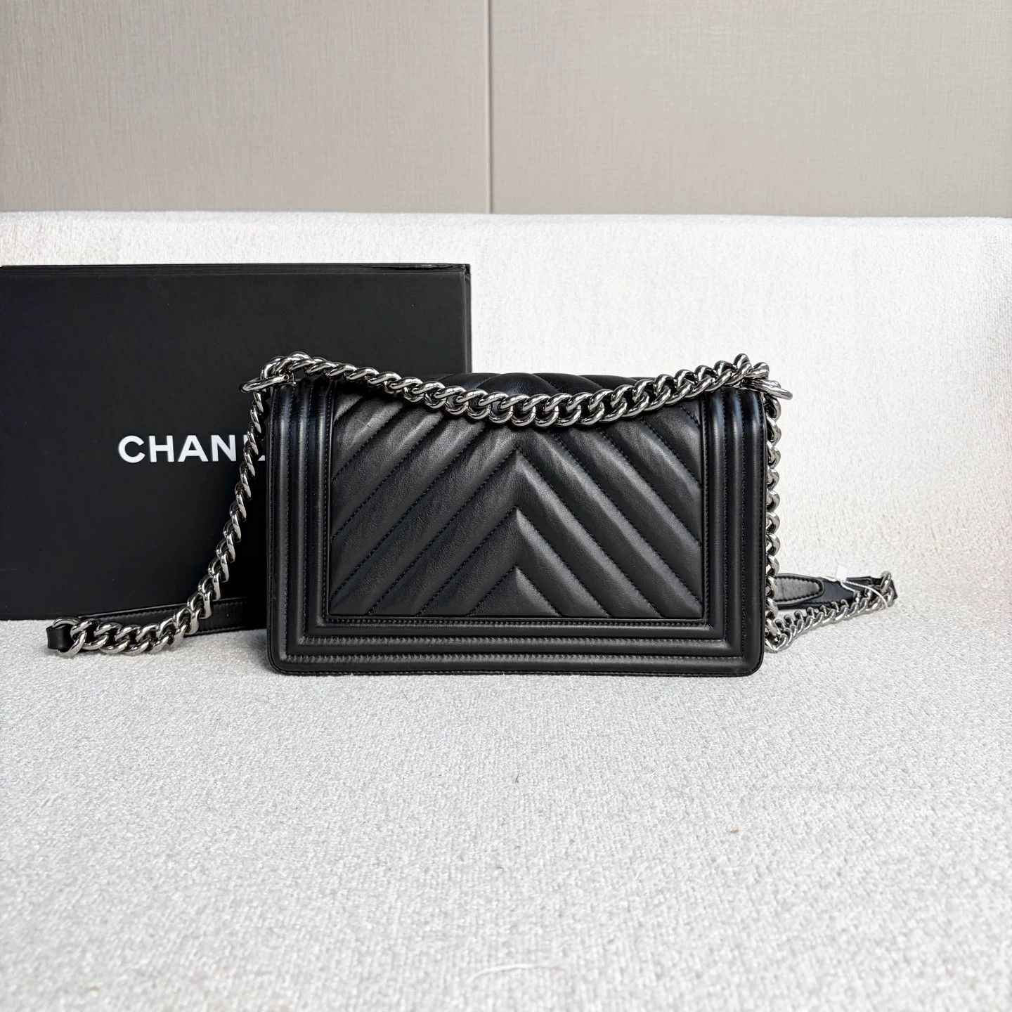 Chanel Pre-loved Bag Very good condition Size ONE SIZE - 3 Thumbnail