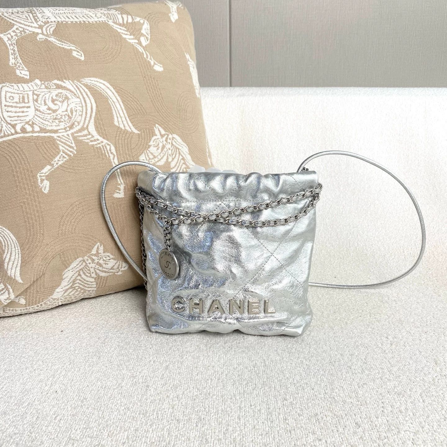 Chanel Pre-loved Bag Very good condition Size ONE SIZE - 2 Thumbnail