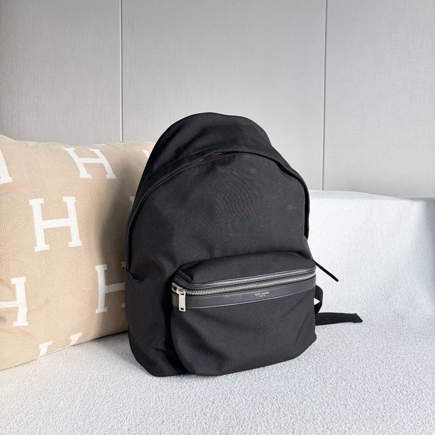 Saint Laurent Paris Pre-loved Bag Very good condition Size ONE SIZE - 6 Thumbnail