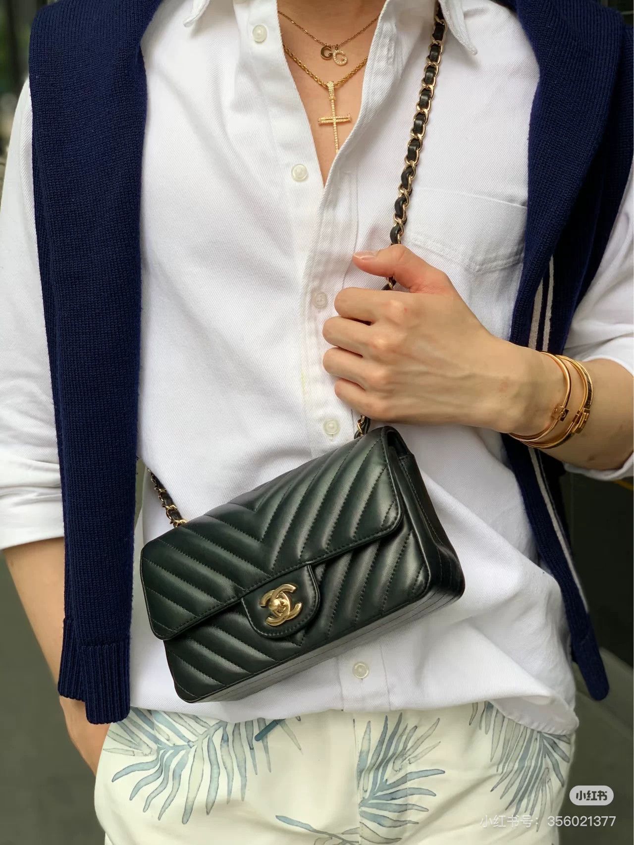 Chanel Pre-loved Bag Very good condition Size ONE SIZE - 8 Thumbnail