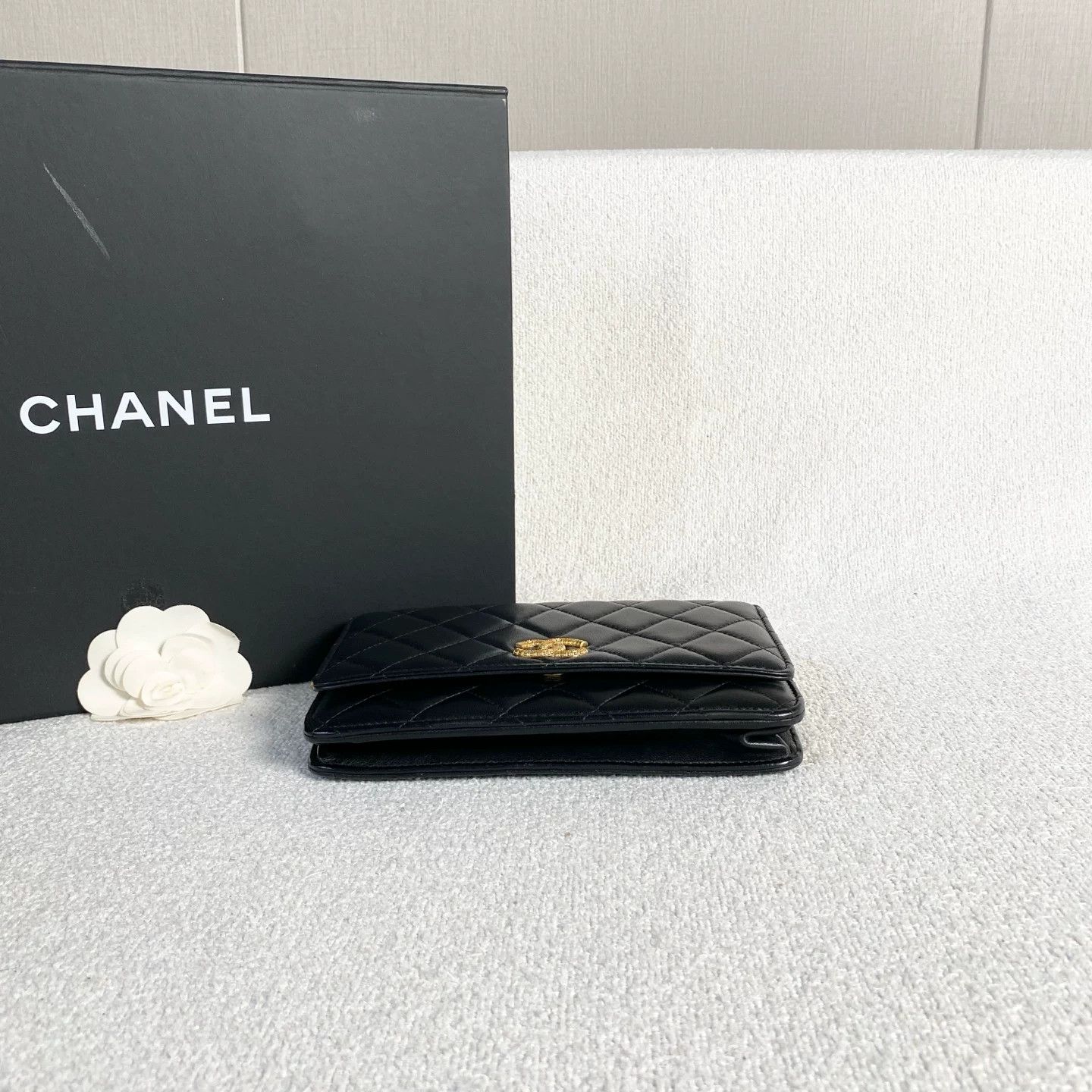 Chanel Pre-loved Bag Very good condition Size ONE SIZE - 8 Thumbnail