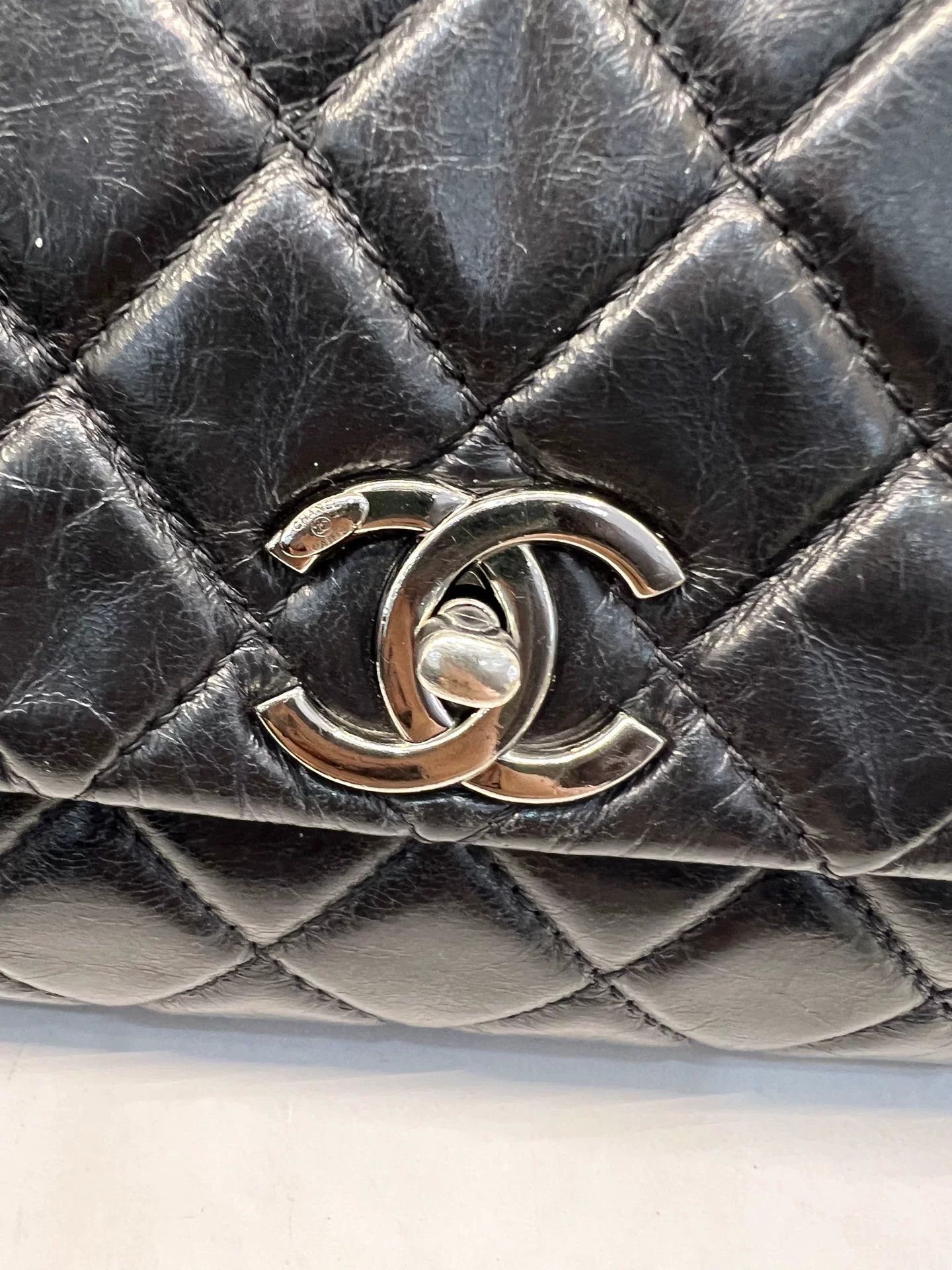 Chanel Pre-loved Bag Very good condition Size ONE SIZE - 6 Thumbnail