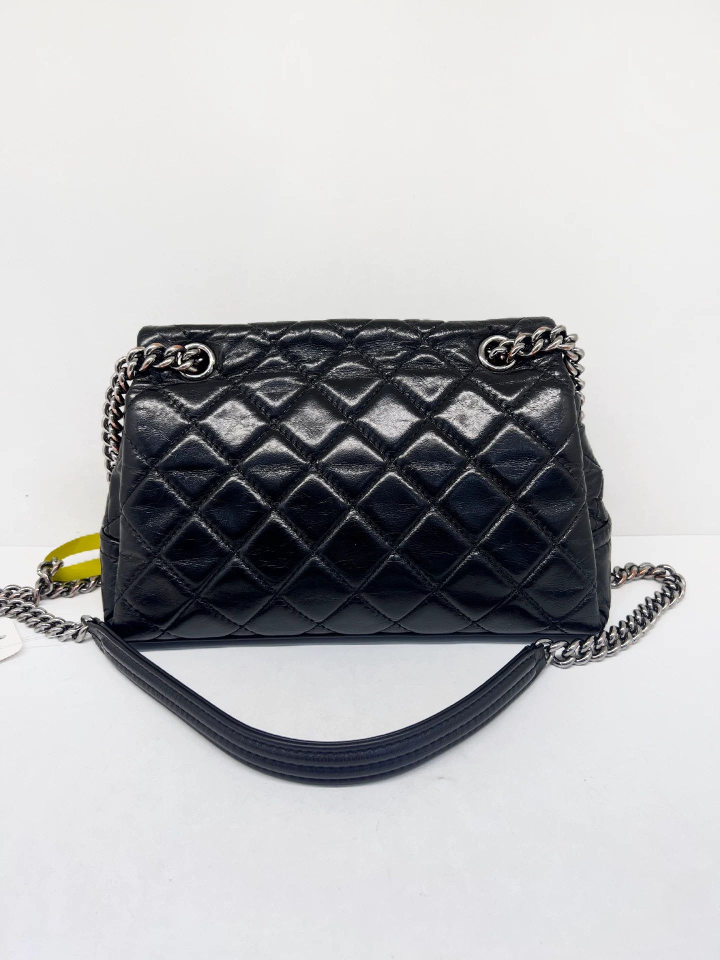 Chanel Pre-loved Bag Very good condition Size ONE SIZE - 2 Thumbnail
